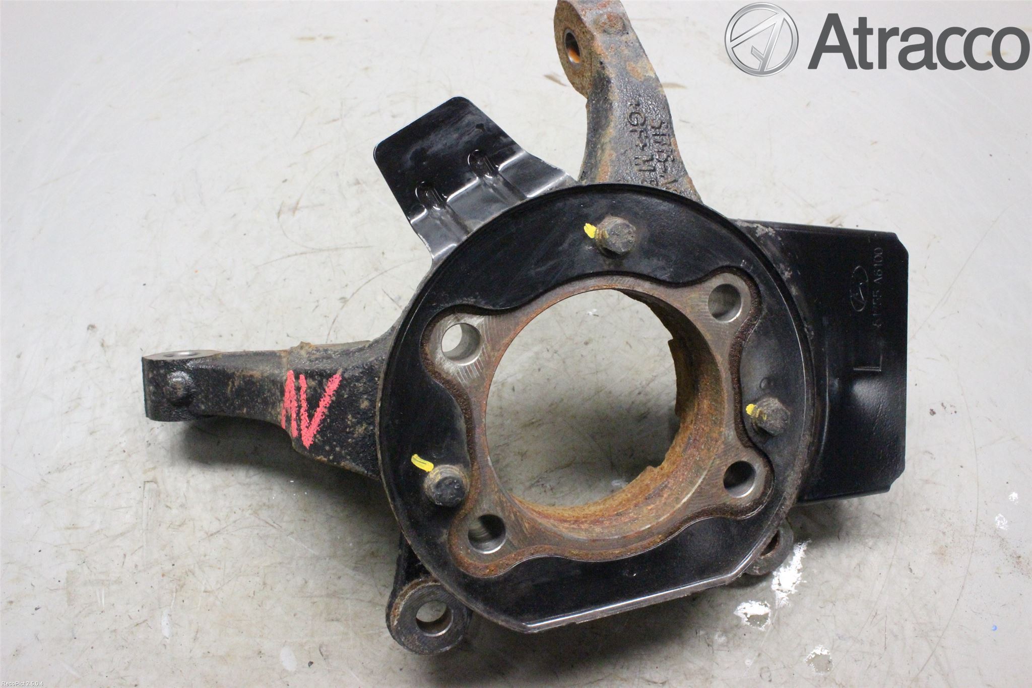 Hyundai i30 GD 13-17 Spindel Vf