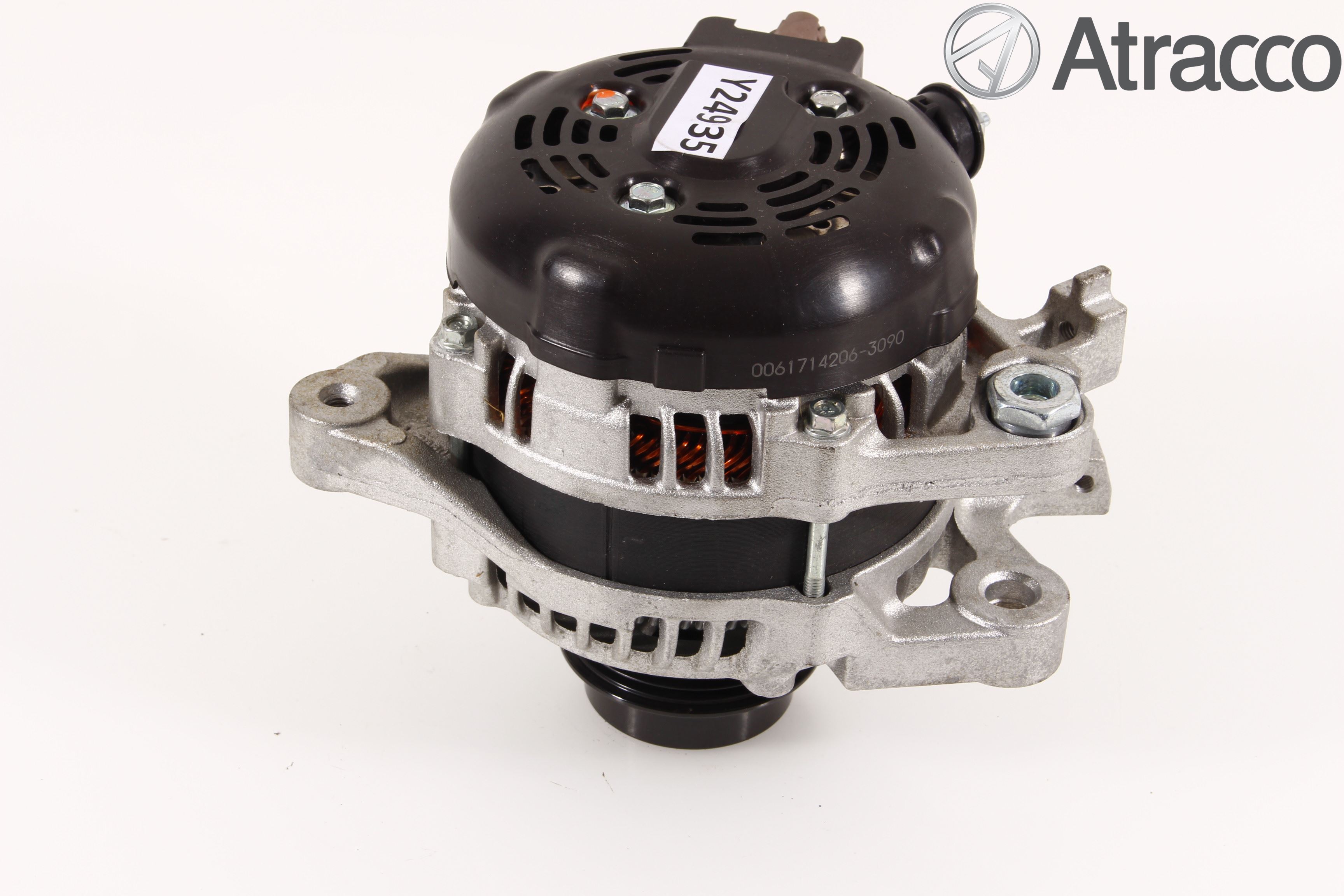 Toyota YARIS XP130 12-14 Dynamo