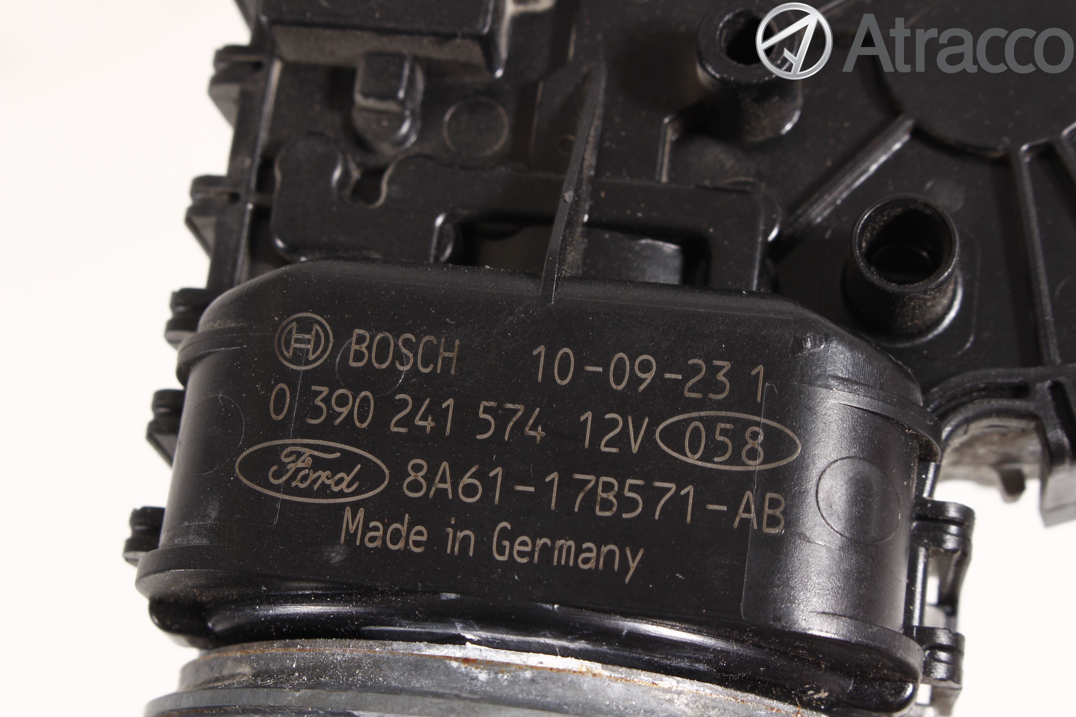 Ford FIESTA 09-12 Viskermotor Frontrute