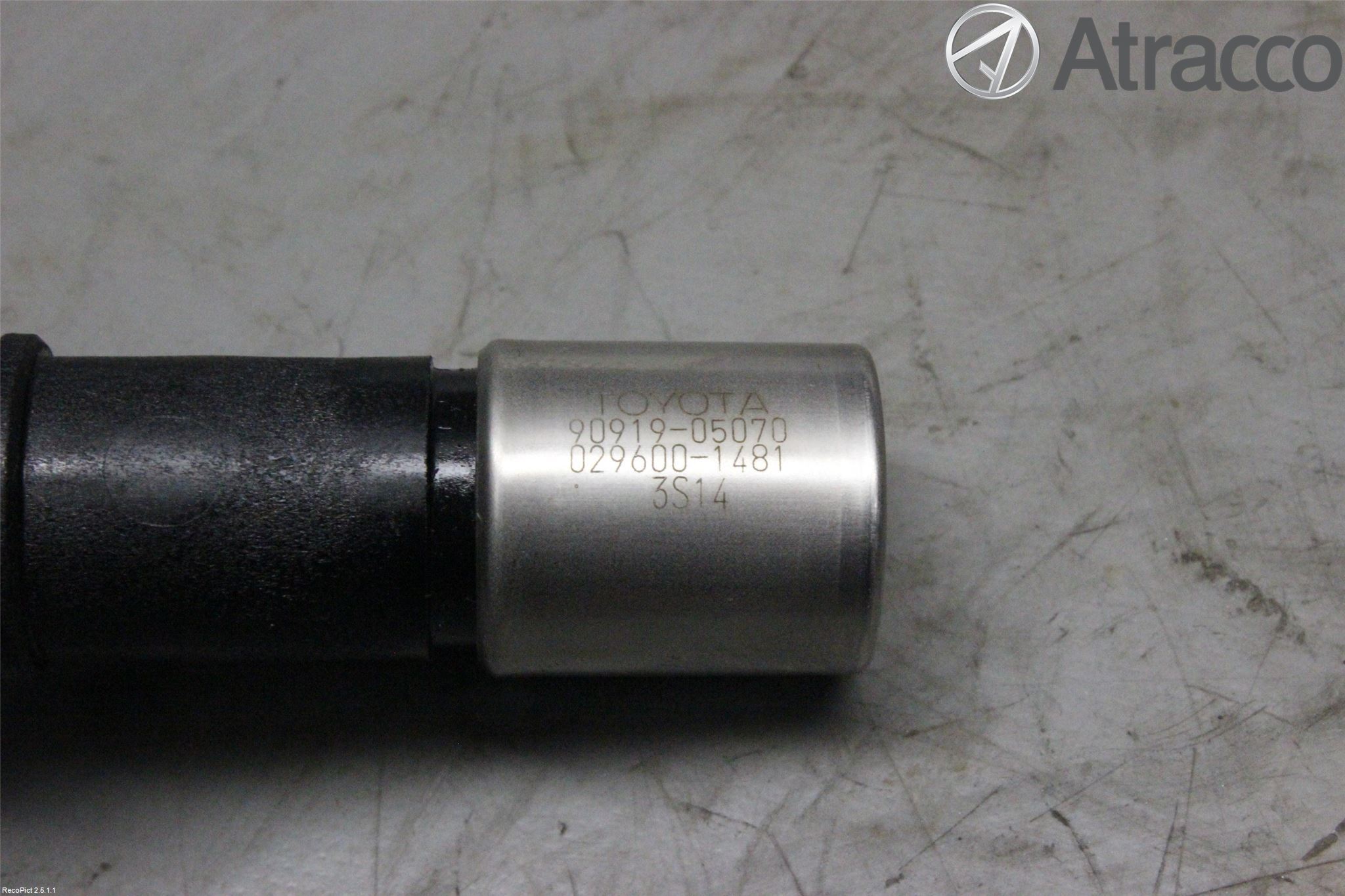 Toyota AVENSIS 09-15 Giver Turtall - Tenning