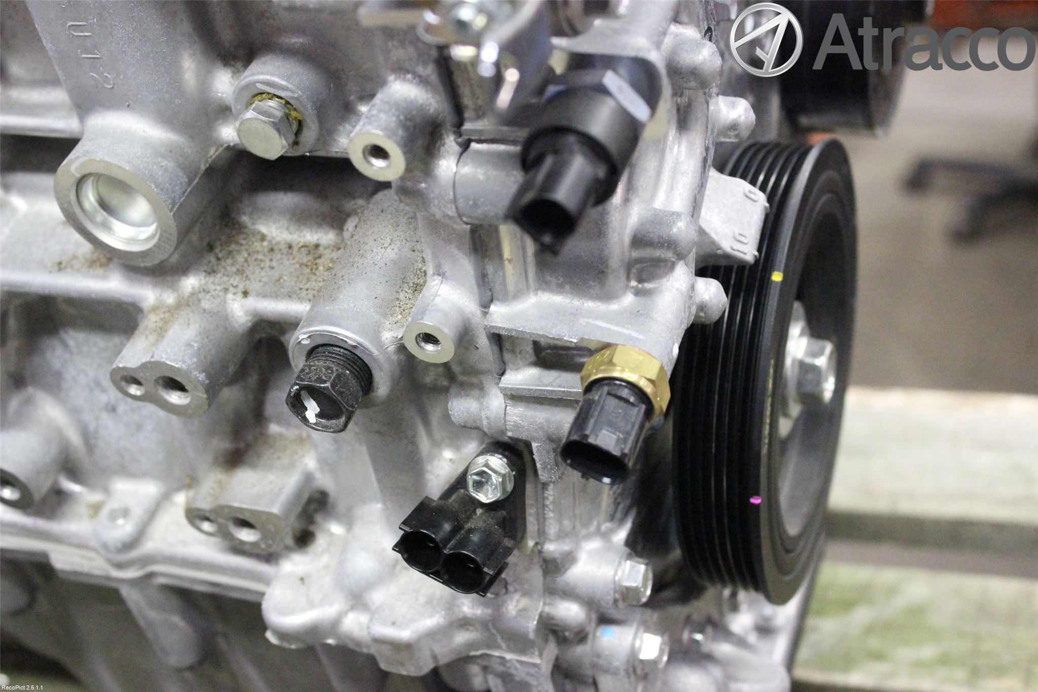 Toyota AVENSIS 09-15 Giver Turtall - Tenning
