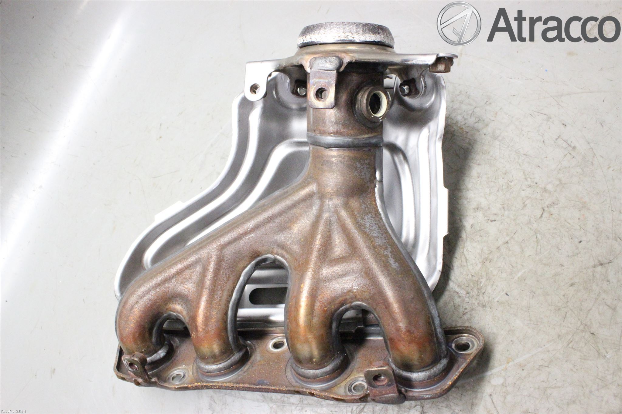 Toyota AVENSIS 09-15 Eksosmanifold