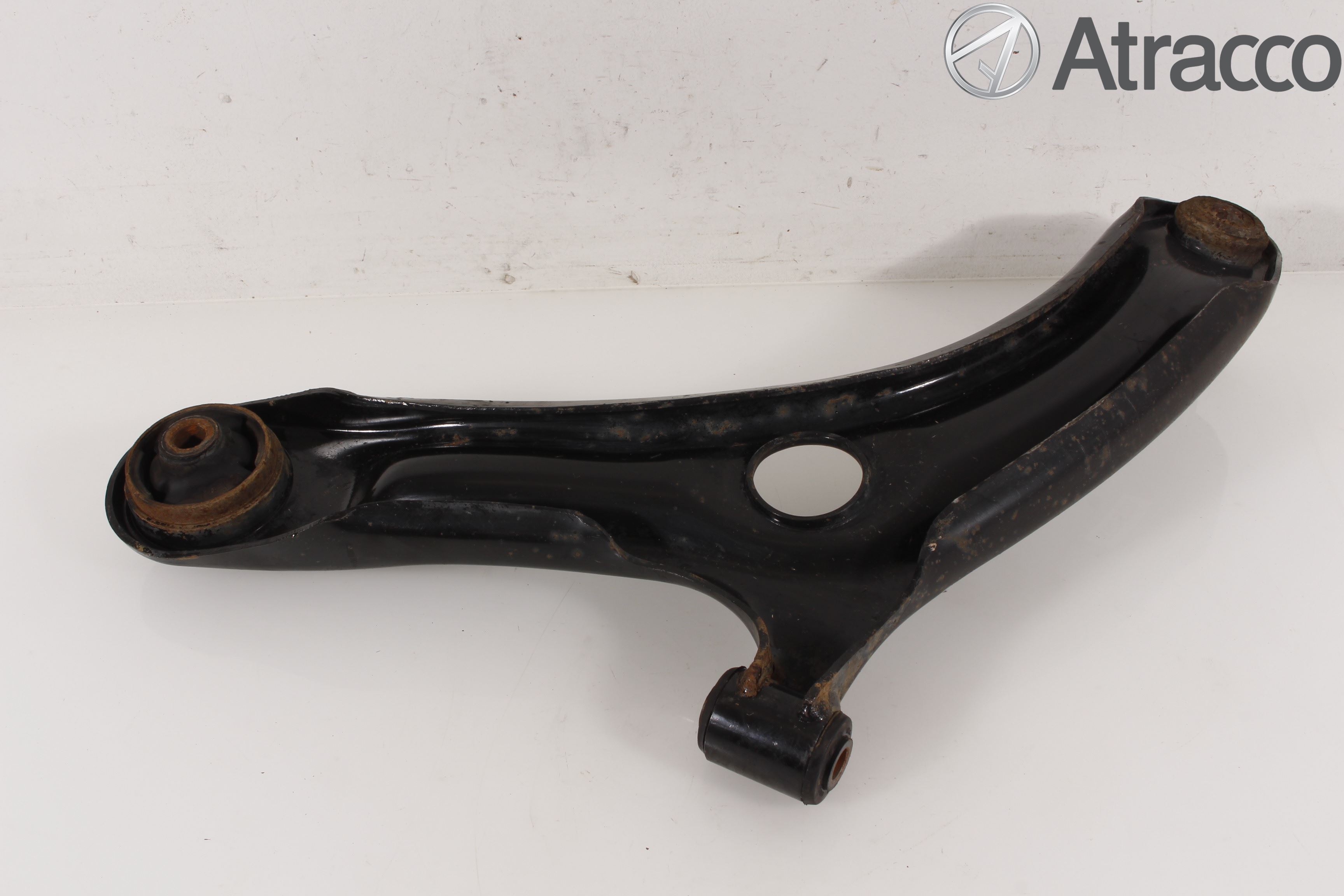 Hyundai i20 PB 09-14 Bærearm Foran Høyre Nedre