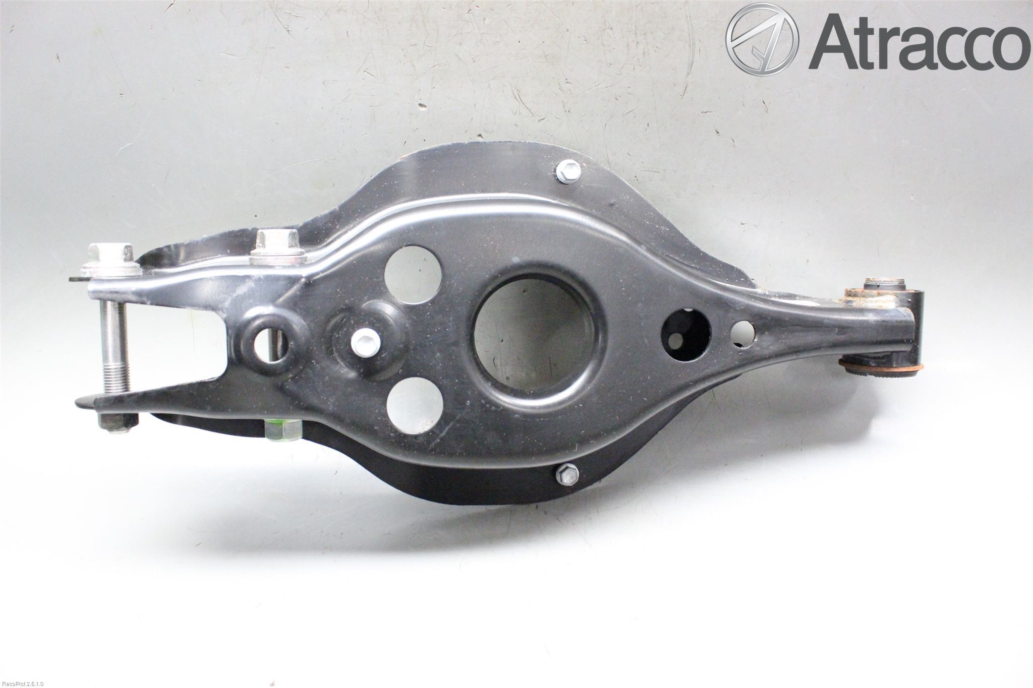 Lexus GS 300h/450h 13-20 Bærearm Bak Venstre