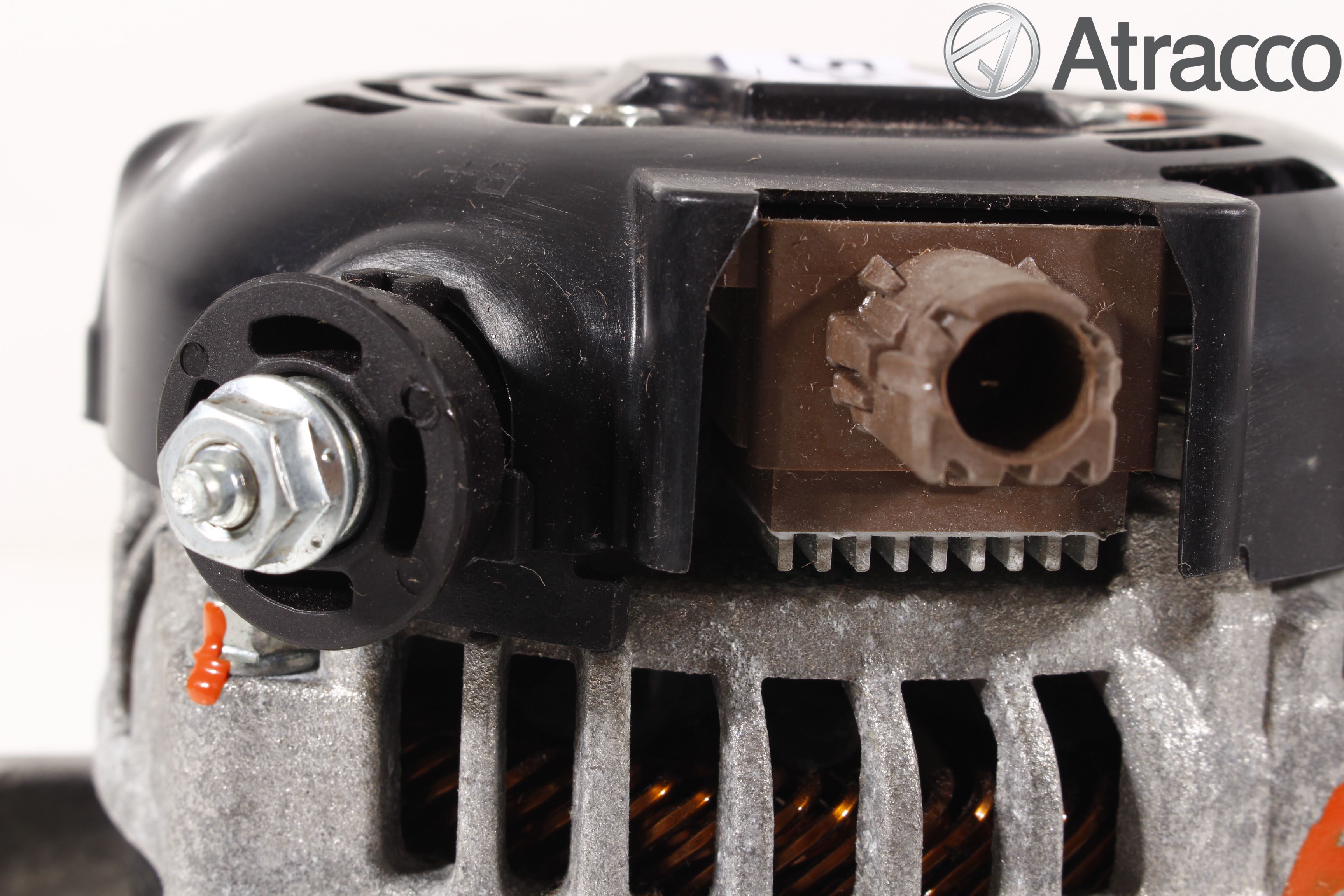 Toyota AURIS 13-19 Dynamo