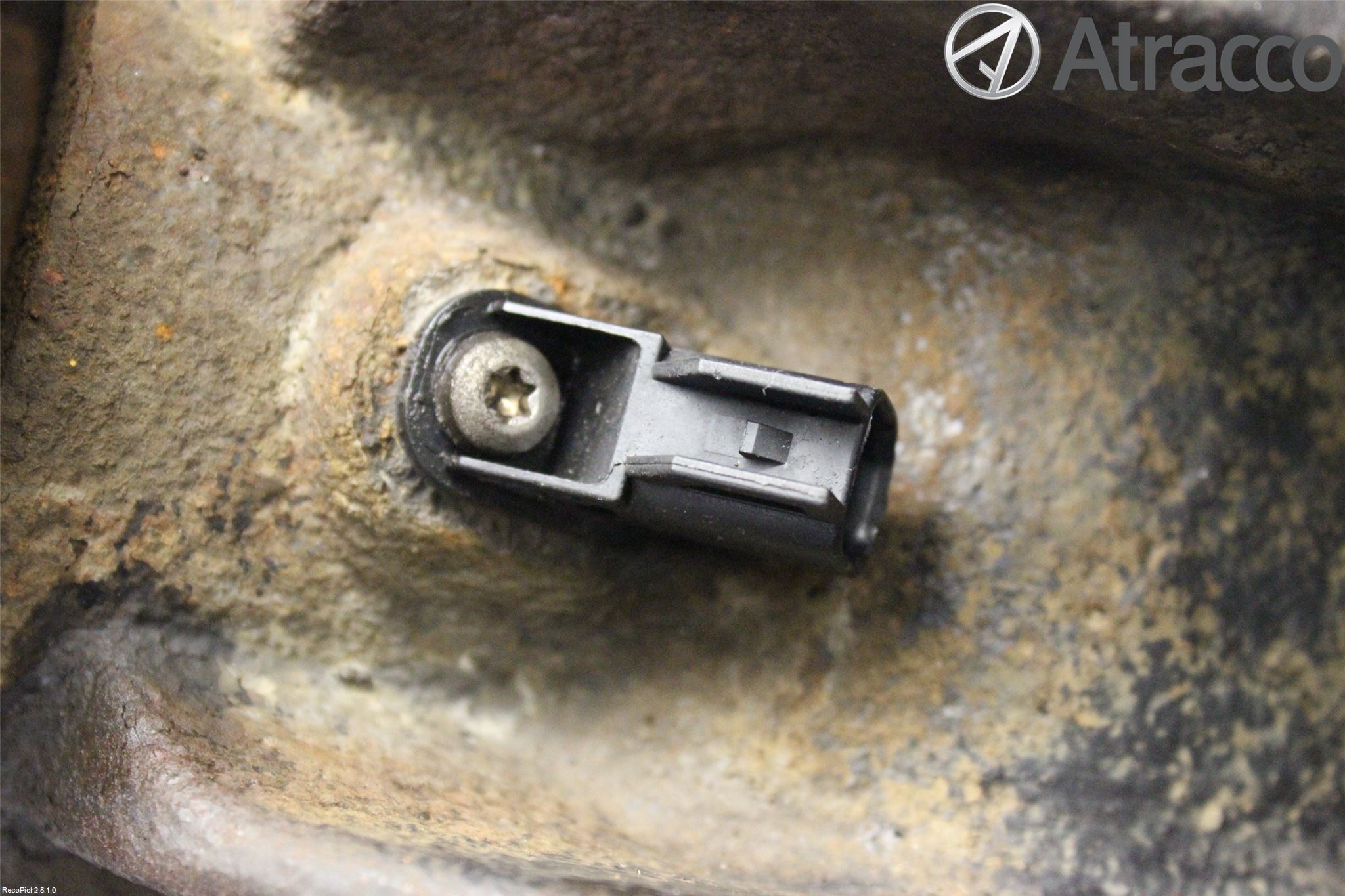 Ford MONDEO 07-15 Spindel Vf