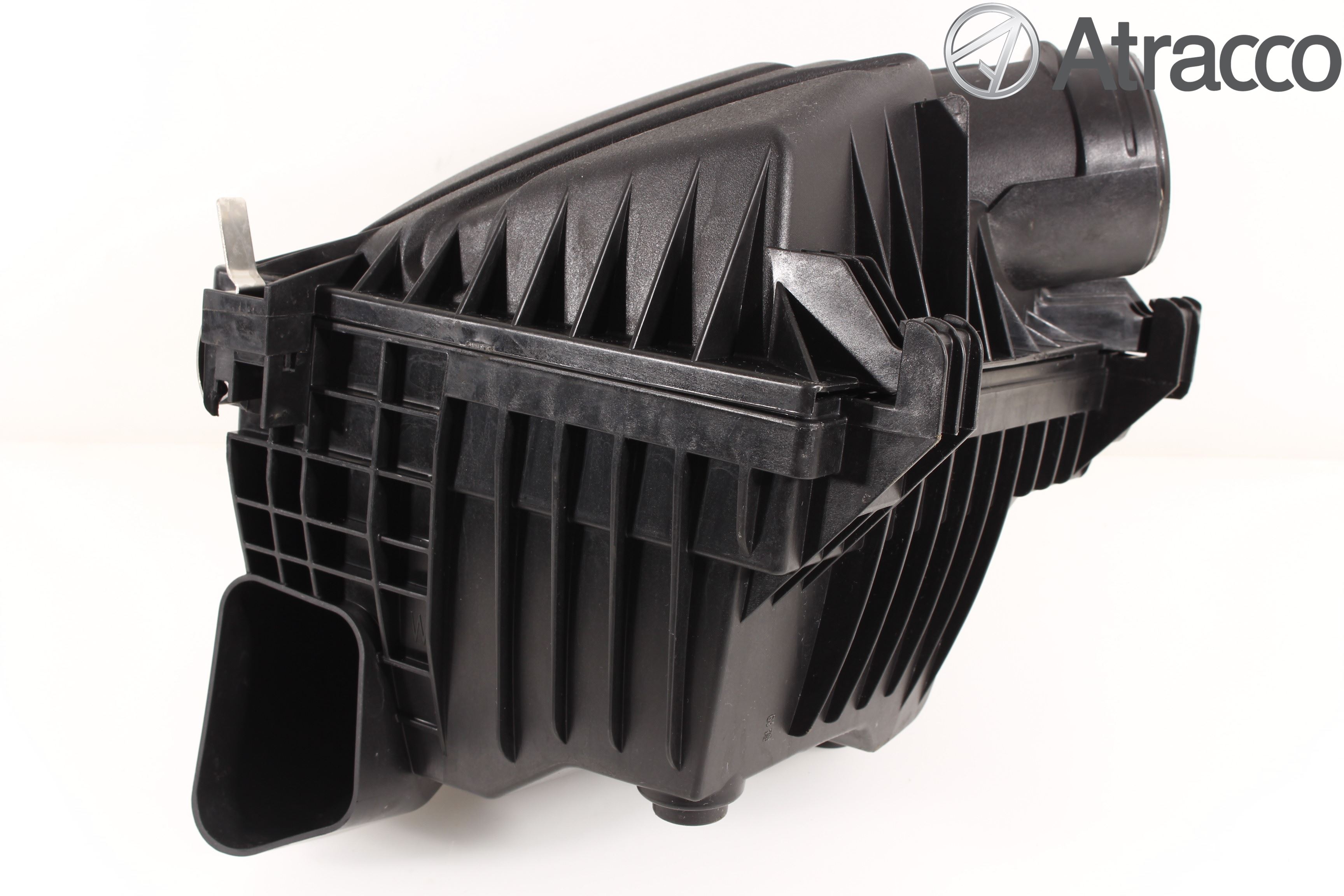 Toyota AVENSIS 16-18 Luftfilter Boks