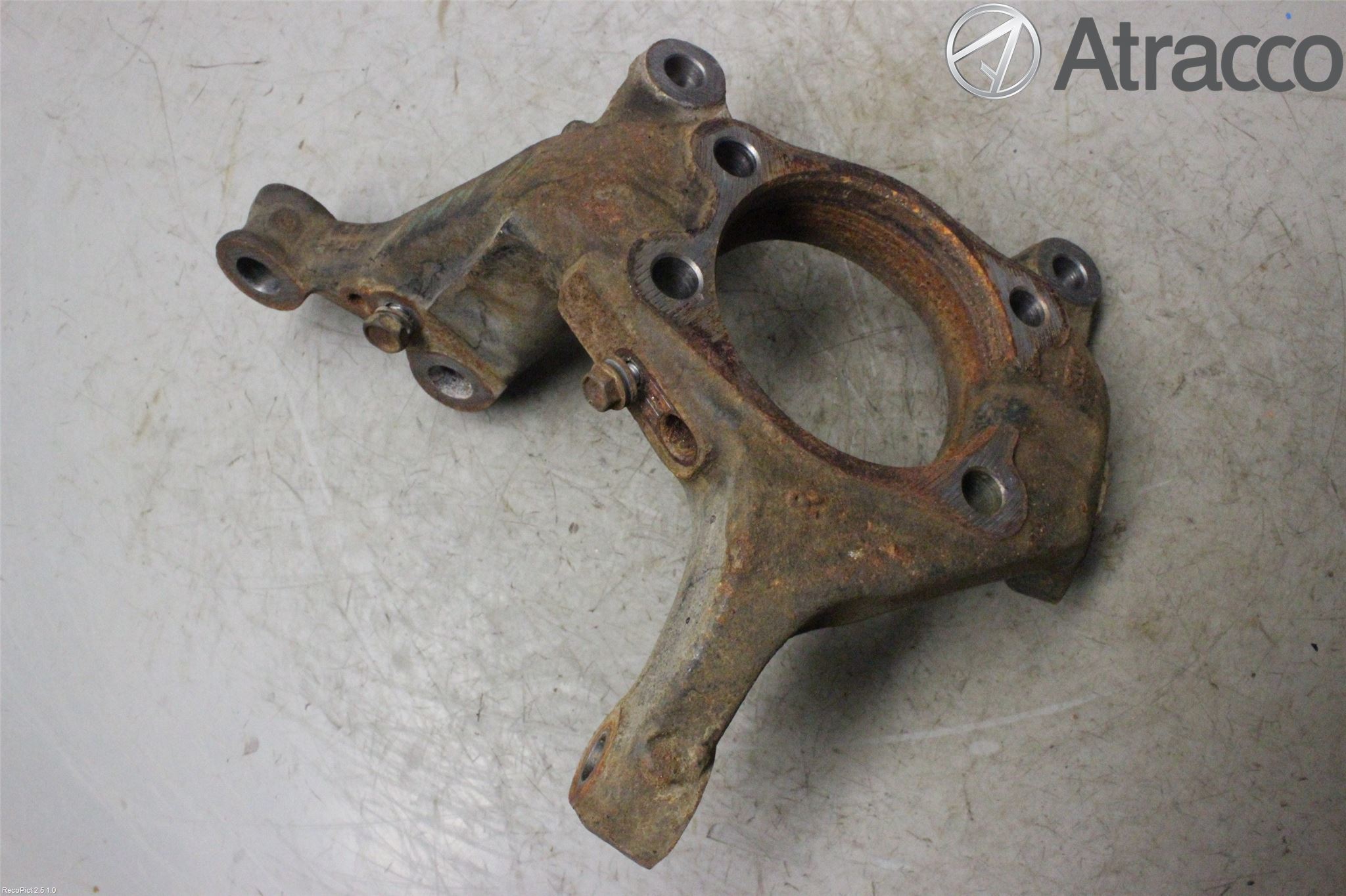 Toyota VERSO 09-18 Spindel Hf