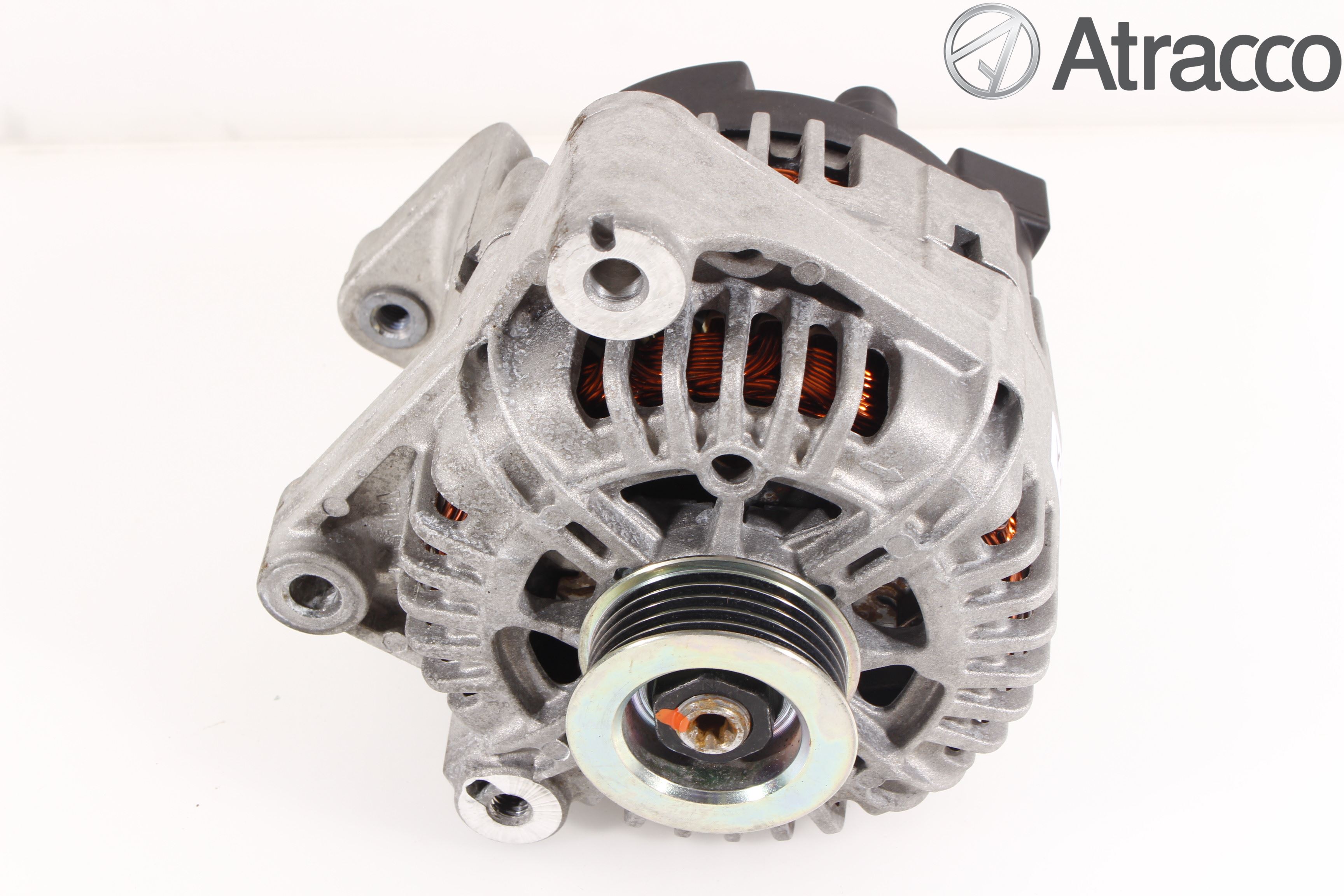 Toyota AVENSIS 16-18 Dynamo