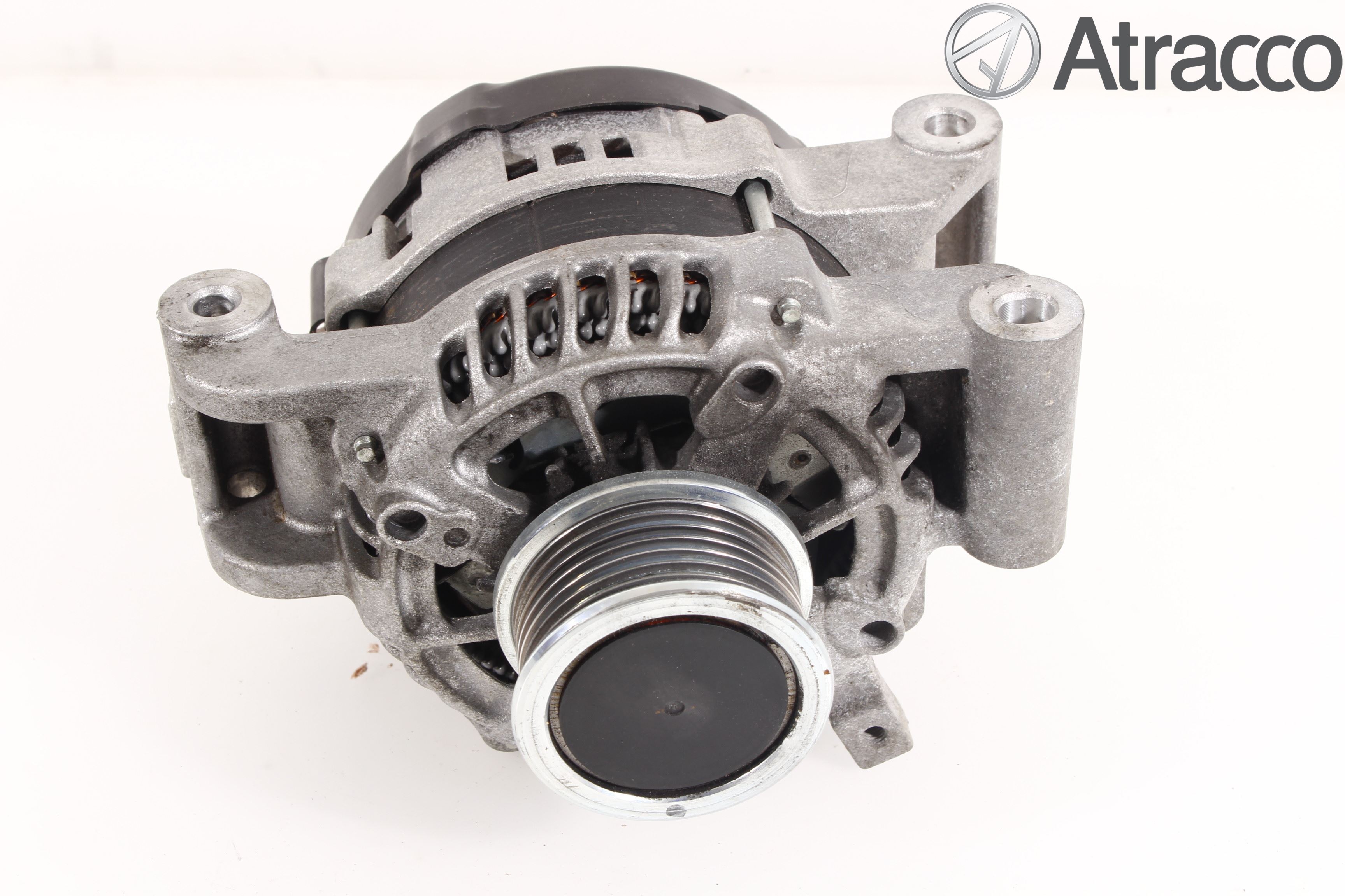 Toyota AURIS 13-19 Dynamo