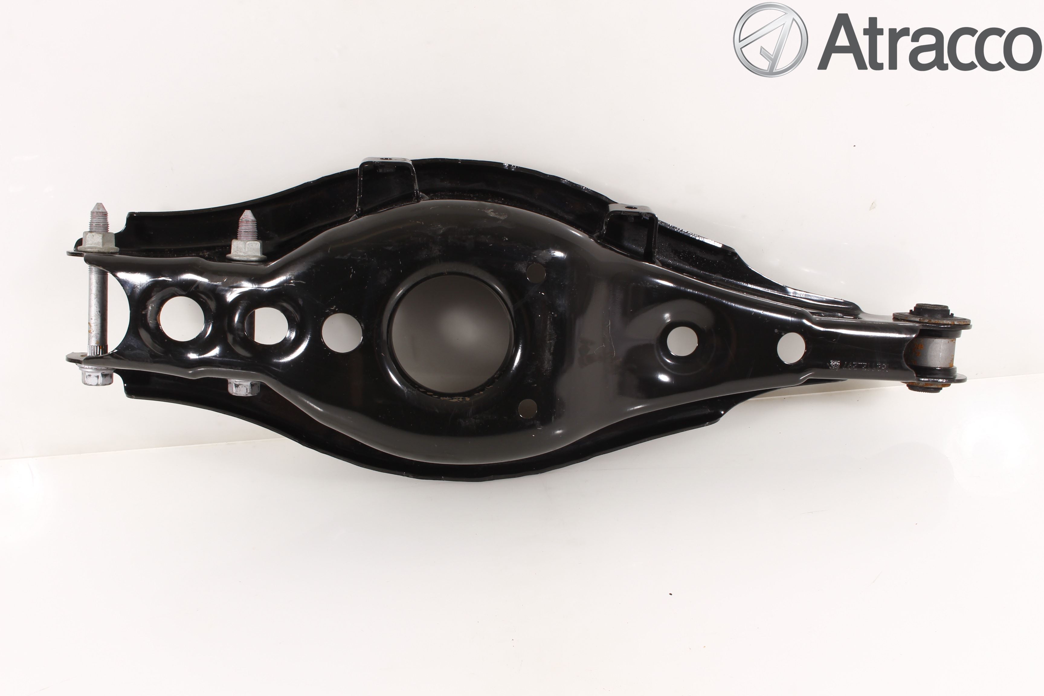 Toyota AURIS 13-19 Bærearm Bak Høyre