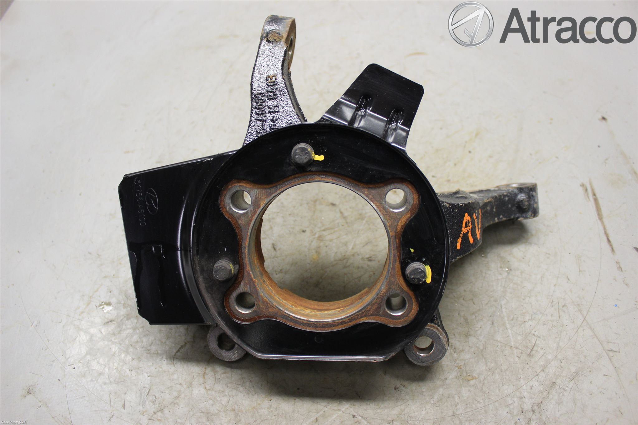 Hyundai i30 GD 13-17 Spindel Hf