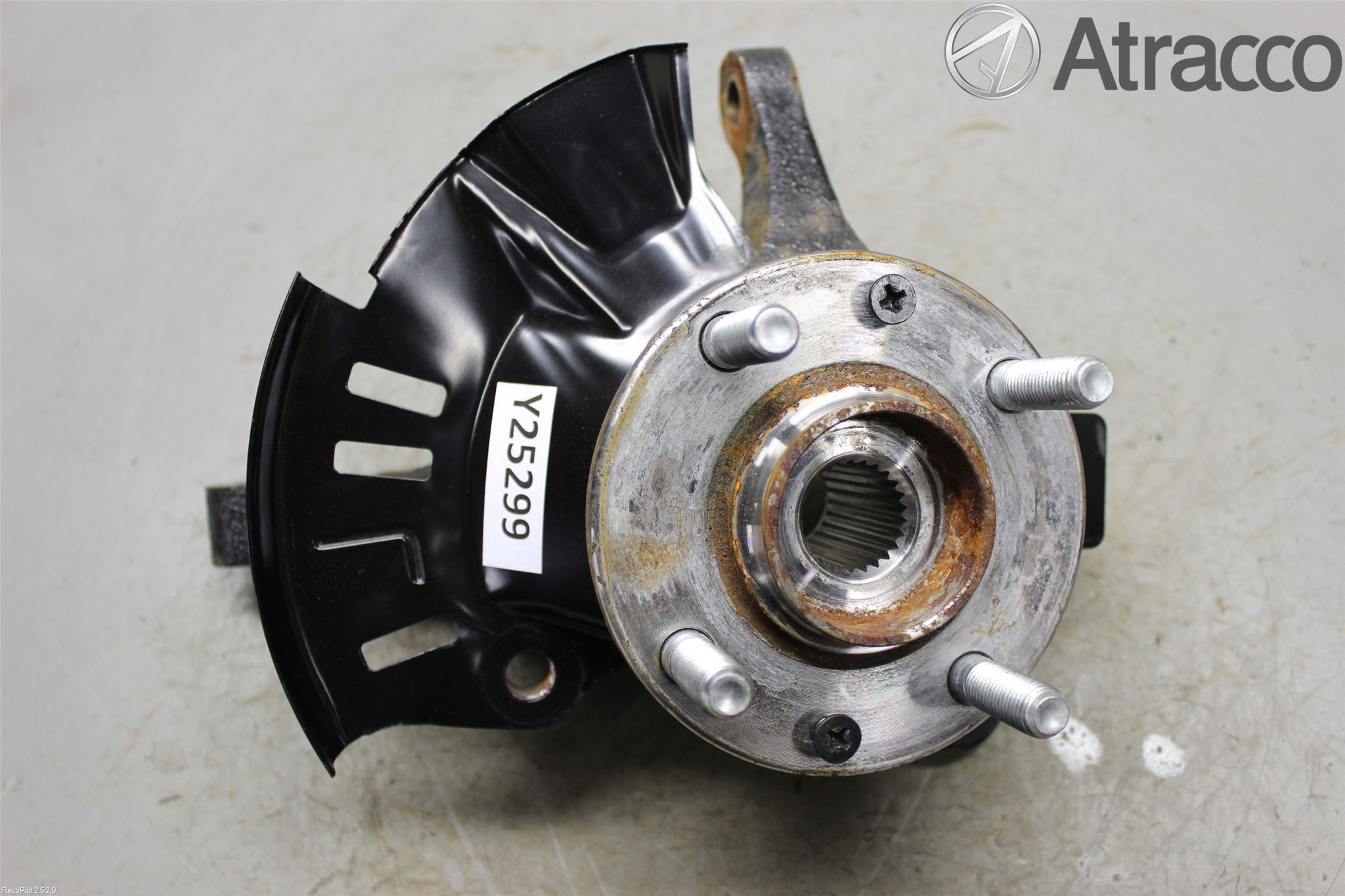 Hyundai i20 PB 09-14 Spindel Vf