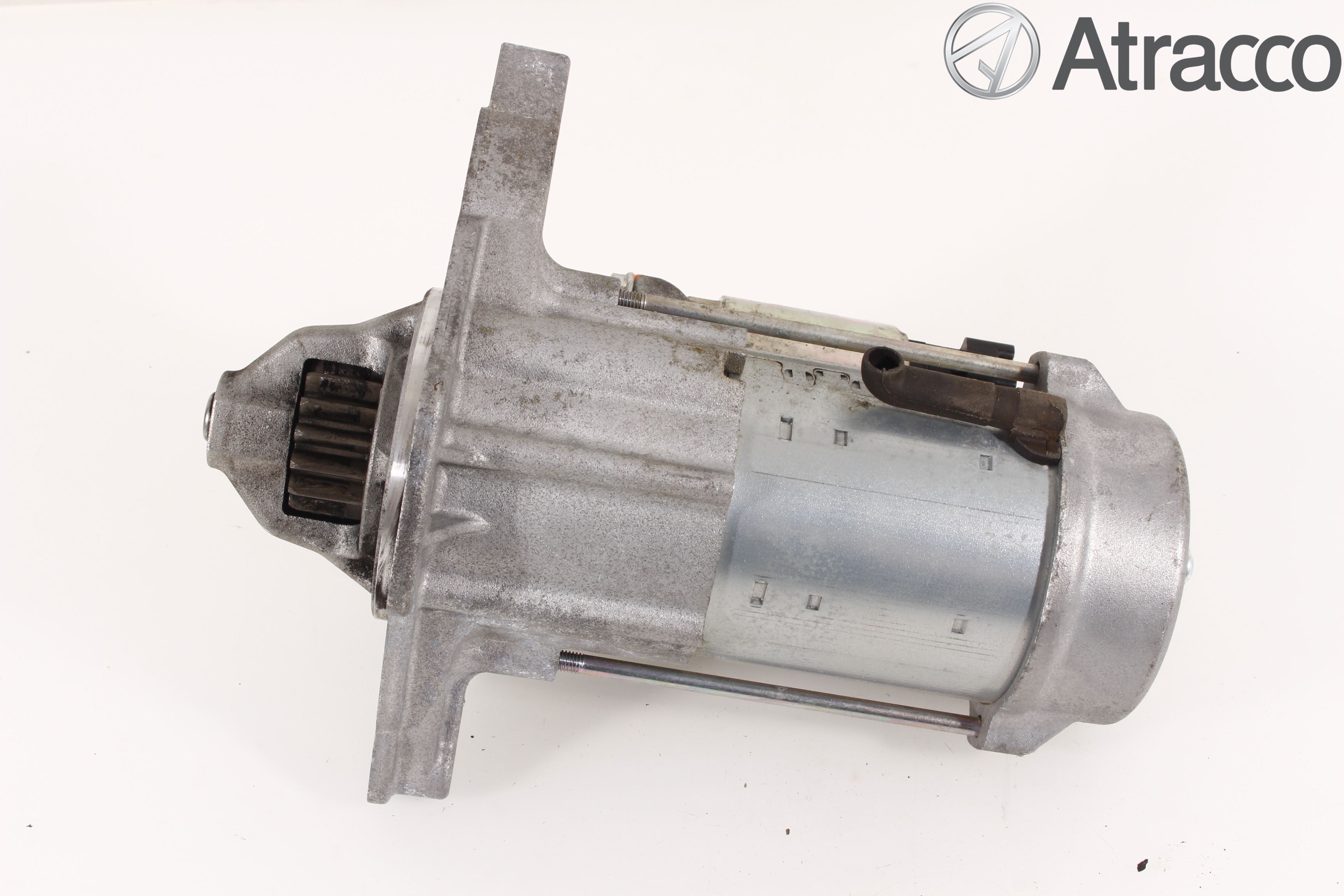 Toyota YARIS XP130 12-14 Startmotor