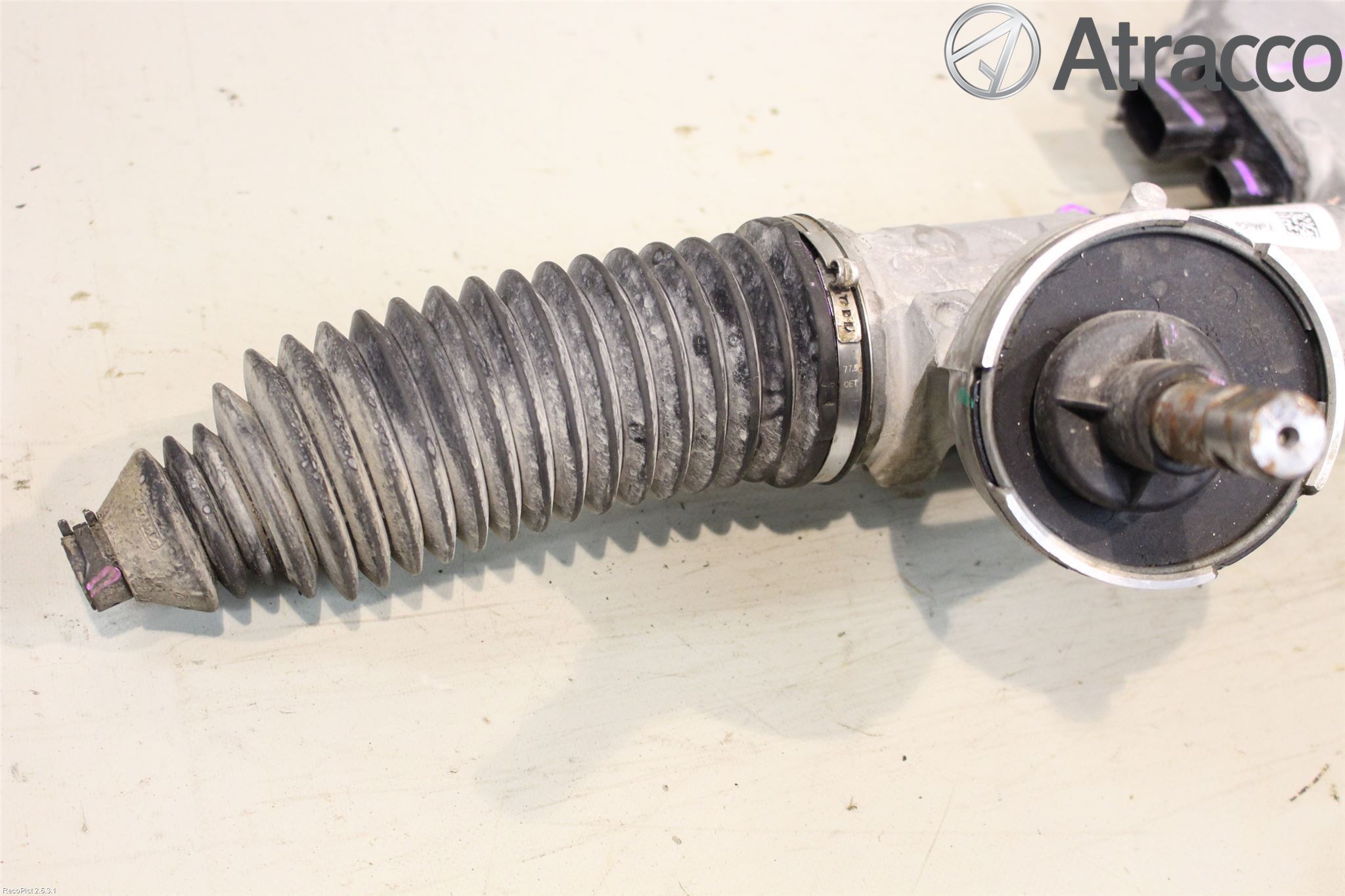 Ford MUSTANG VI 15-22 Servo Snekke - Tannstang
