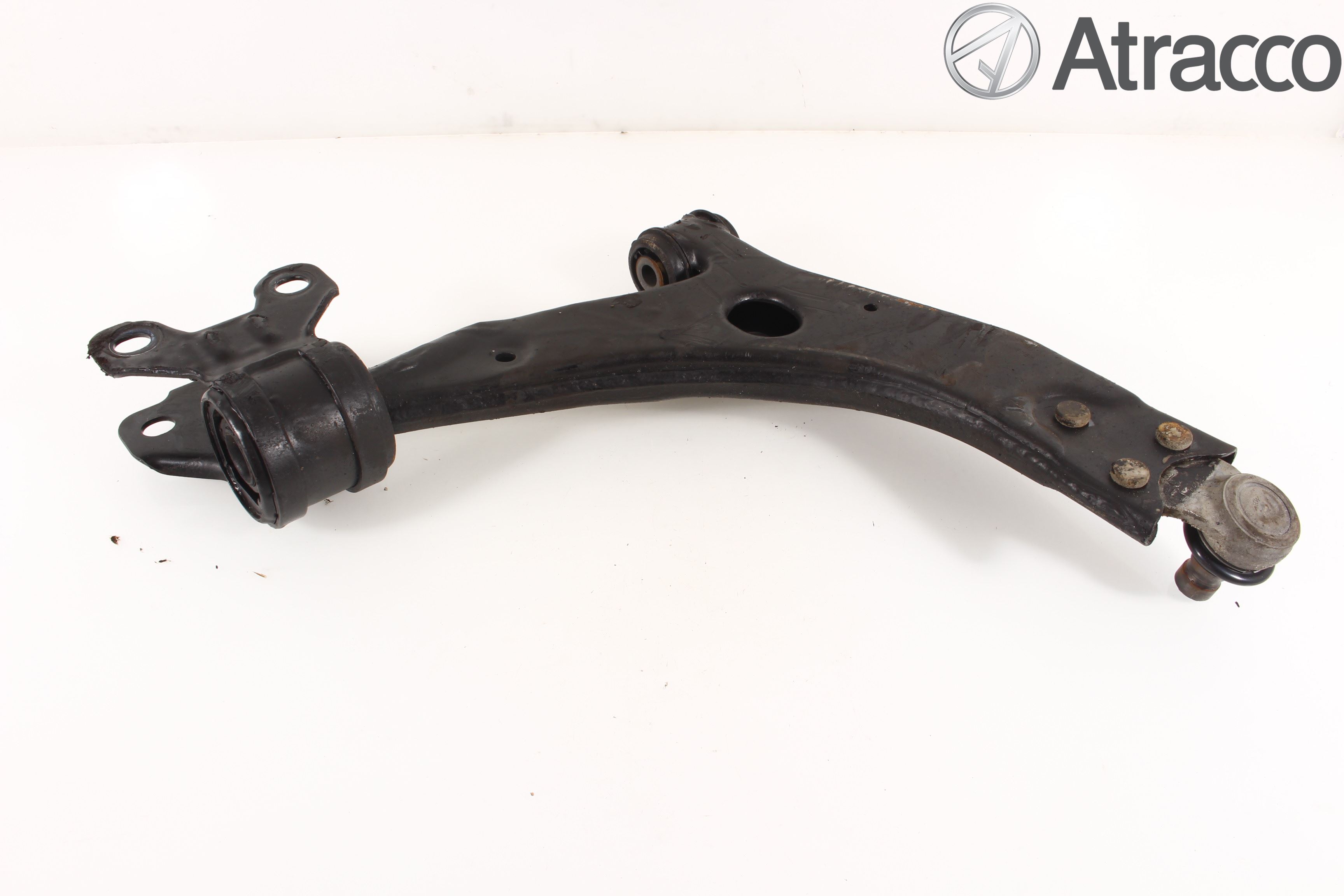 Ford FOCUS 11-14 Bærearm Foran Venstre Nedre