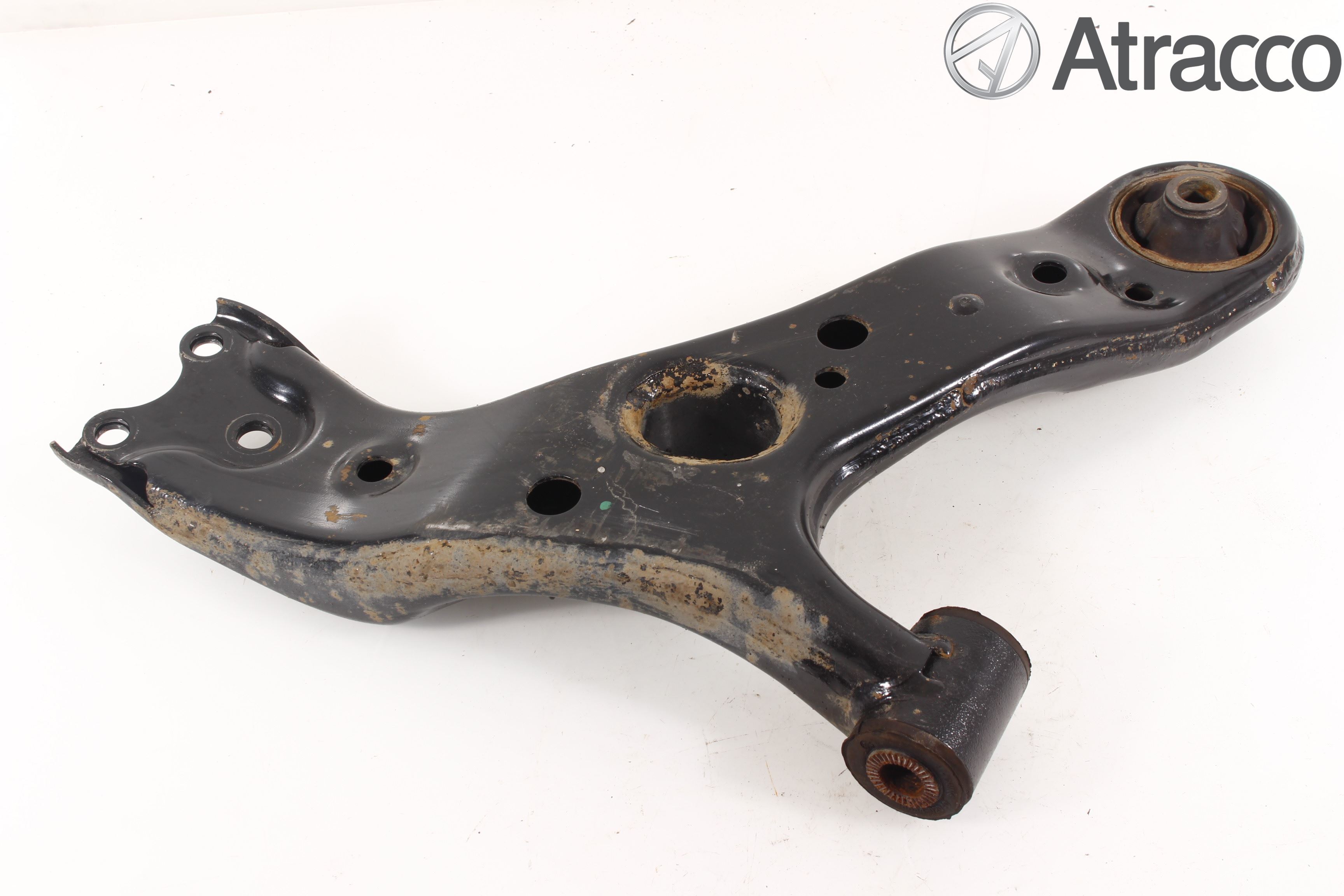 Toyota AURIS 13-19 Bærearm Foran Venstre Nedre