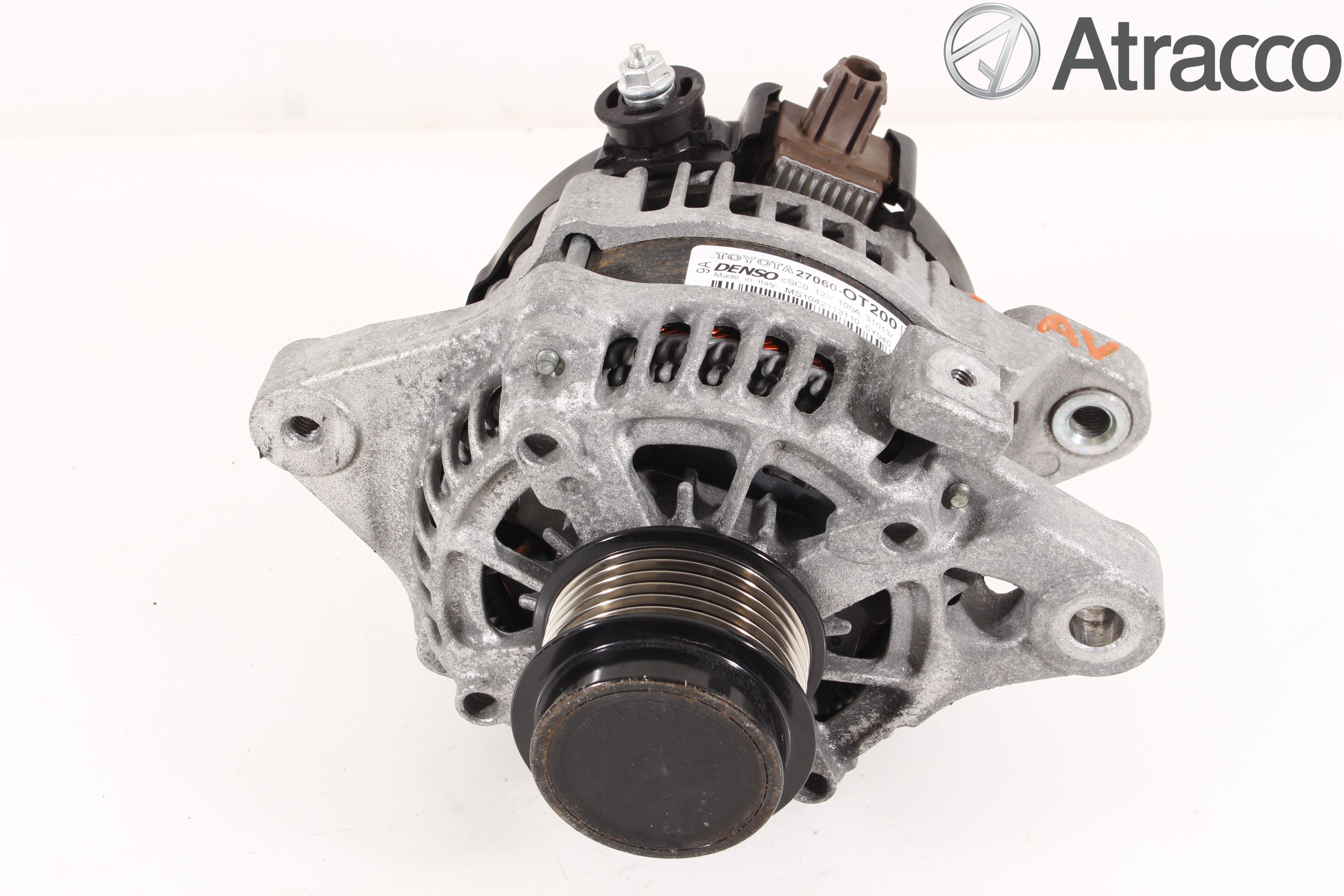 Toyota AURIS 13-19 Dynamo