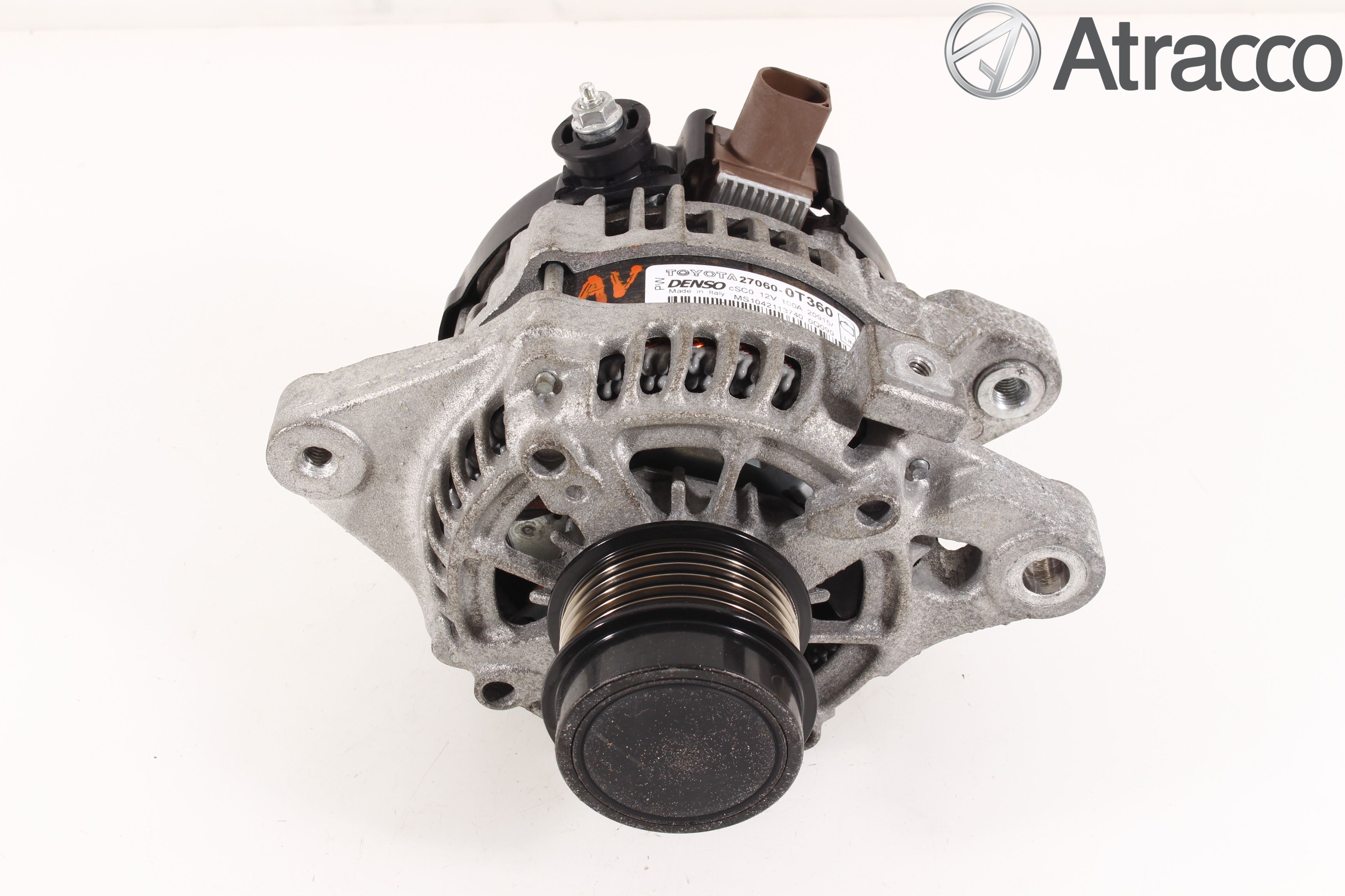 Toyota AVENSIS 16-18 Dynamo