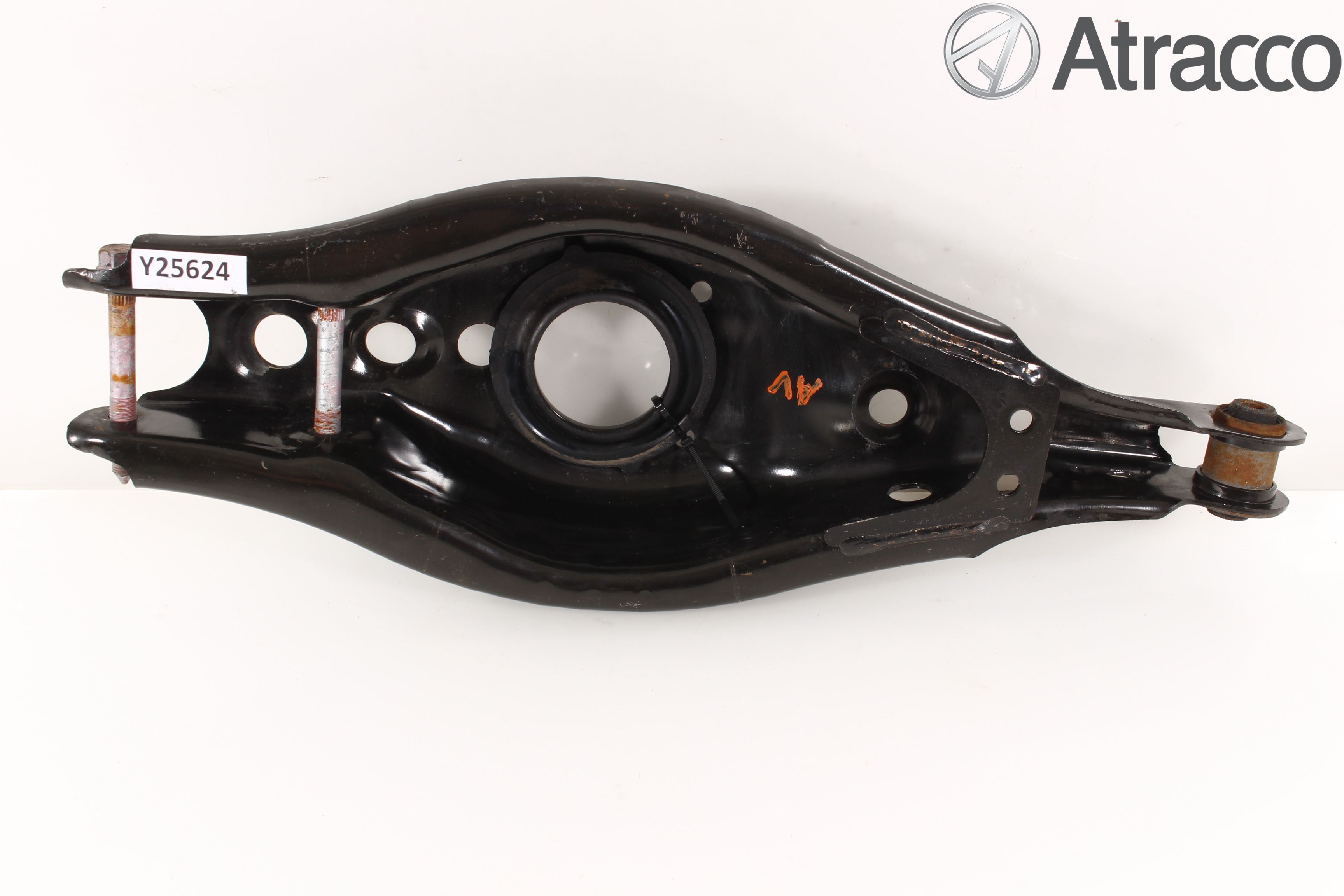 Toyota AURIS 13-19 Bærearm Bak Høyre