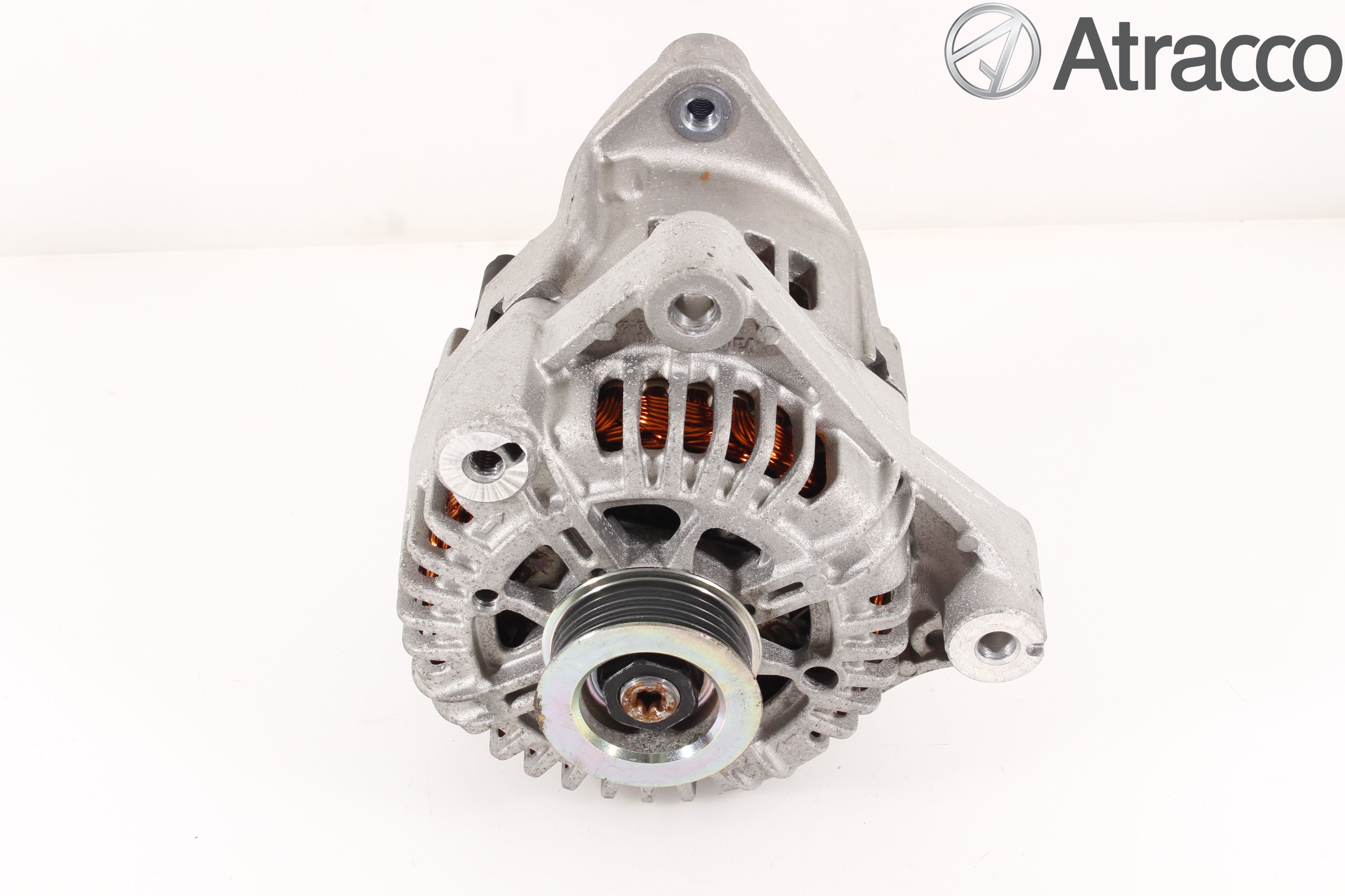 Toyota AURIS 13-19 Dynamo