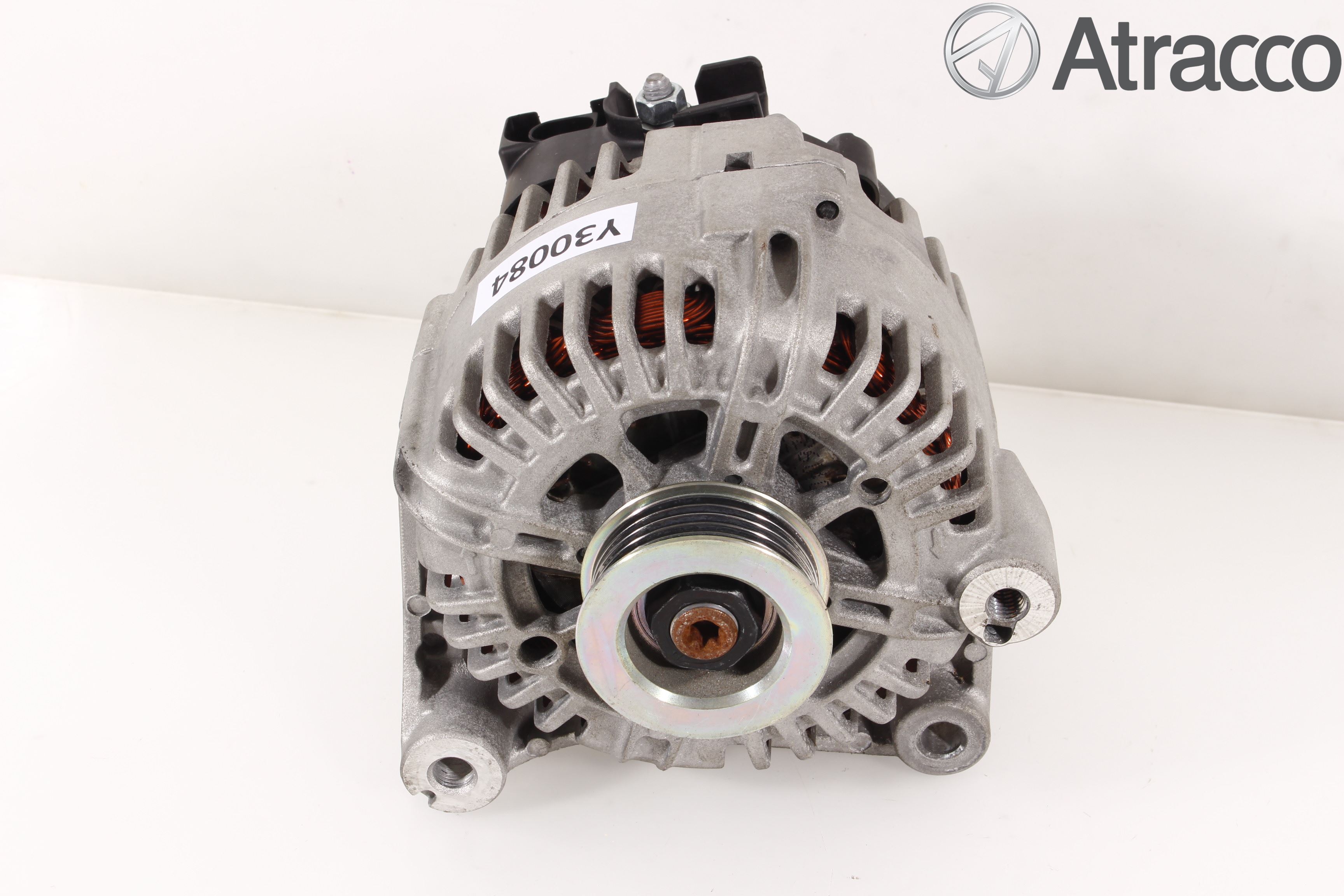 Toyota AVENSIS 16-18 Dynamo