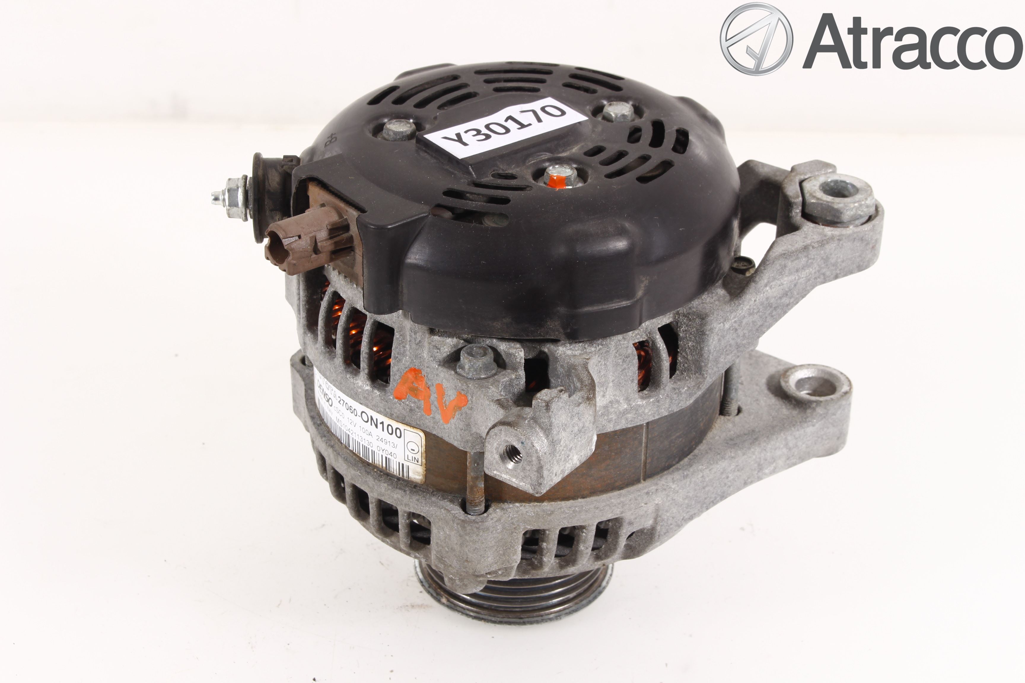 Toyota YARIS XP130 12-14 Dynamo