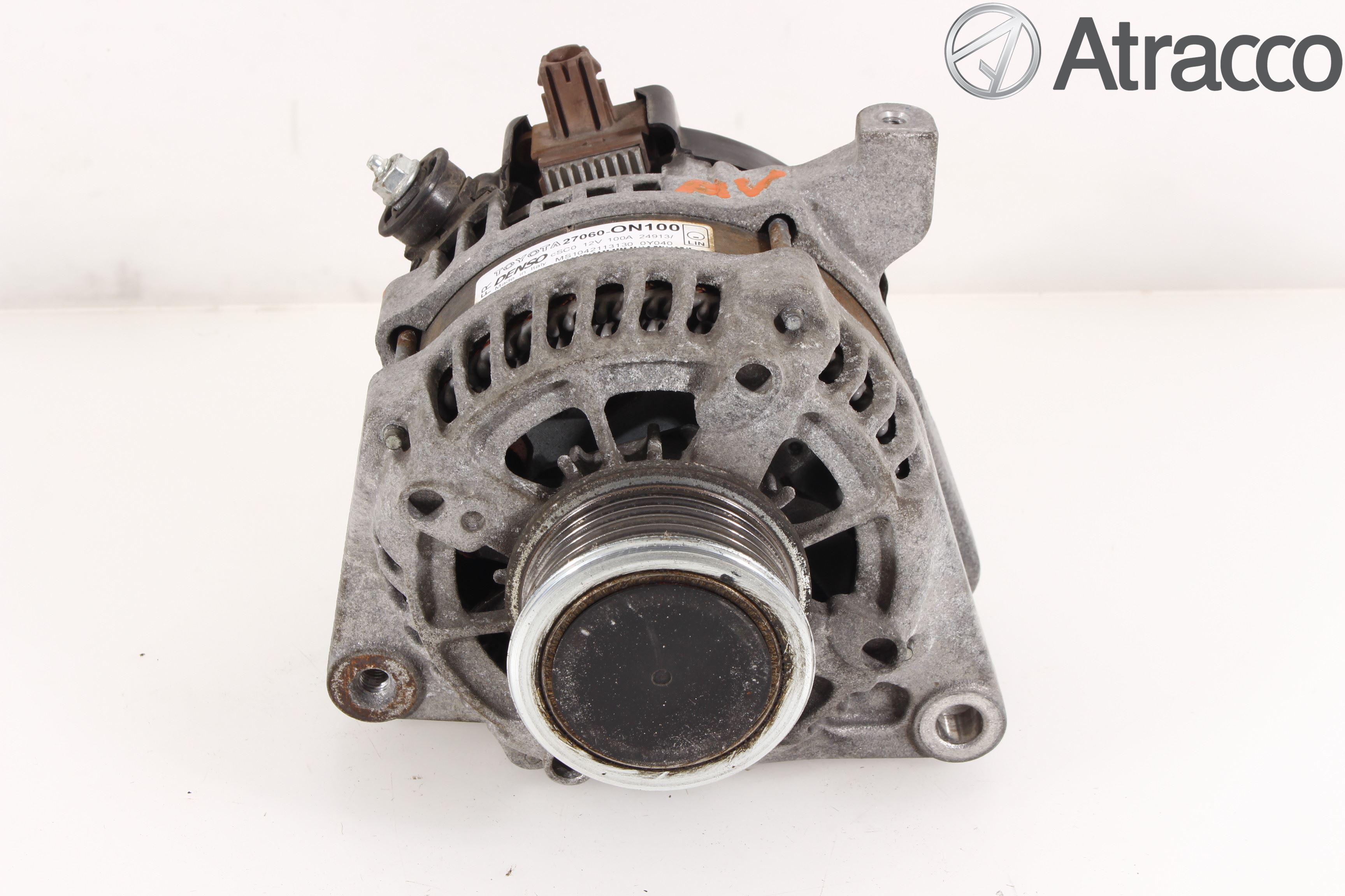 Toyota YARIS XP130 12-14 Dynamo