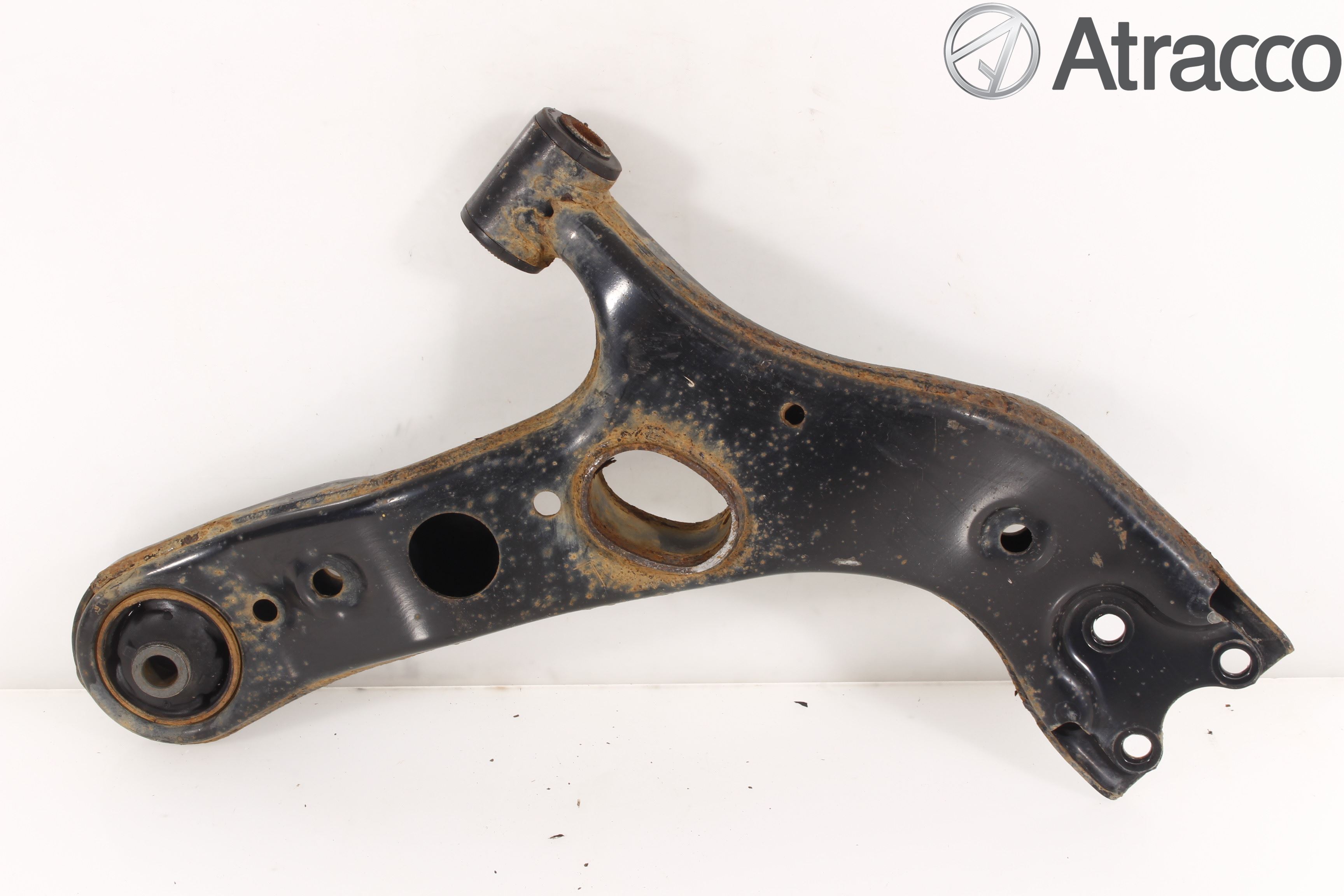 Toyota RAV 4 06-12 Bærearm Foran Venstre Nedre
