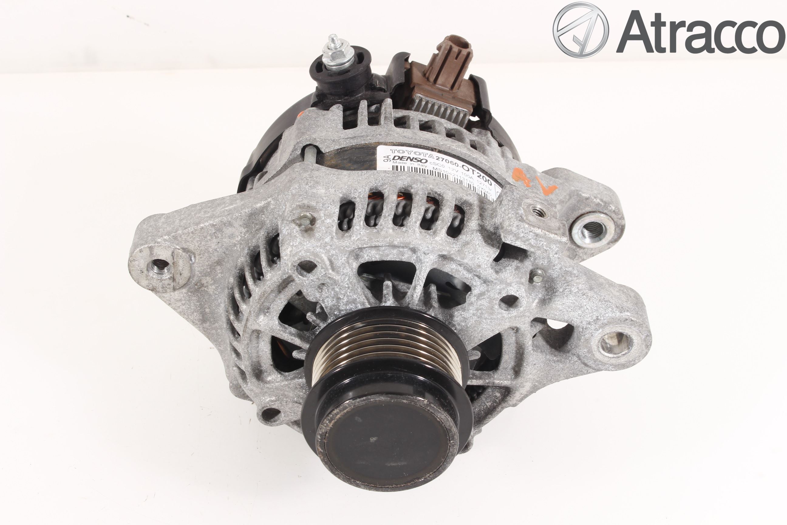 Toyota AURIS 13-19 Dynamo