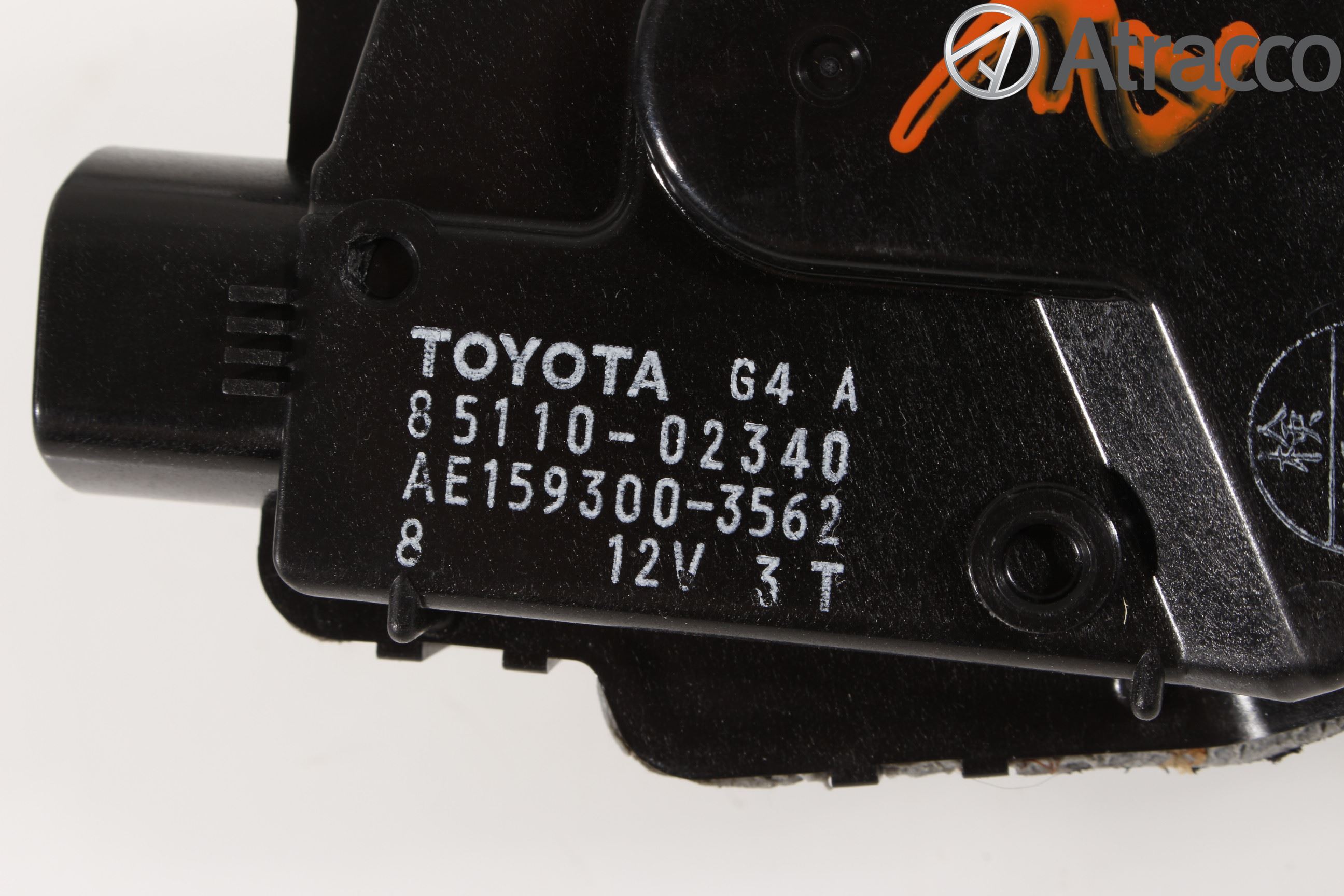Toyota AURIS 13-19 Viskermotor Frontrute