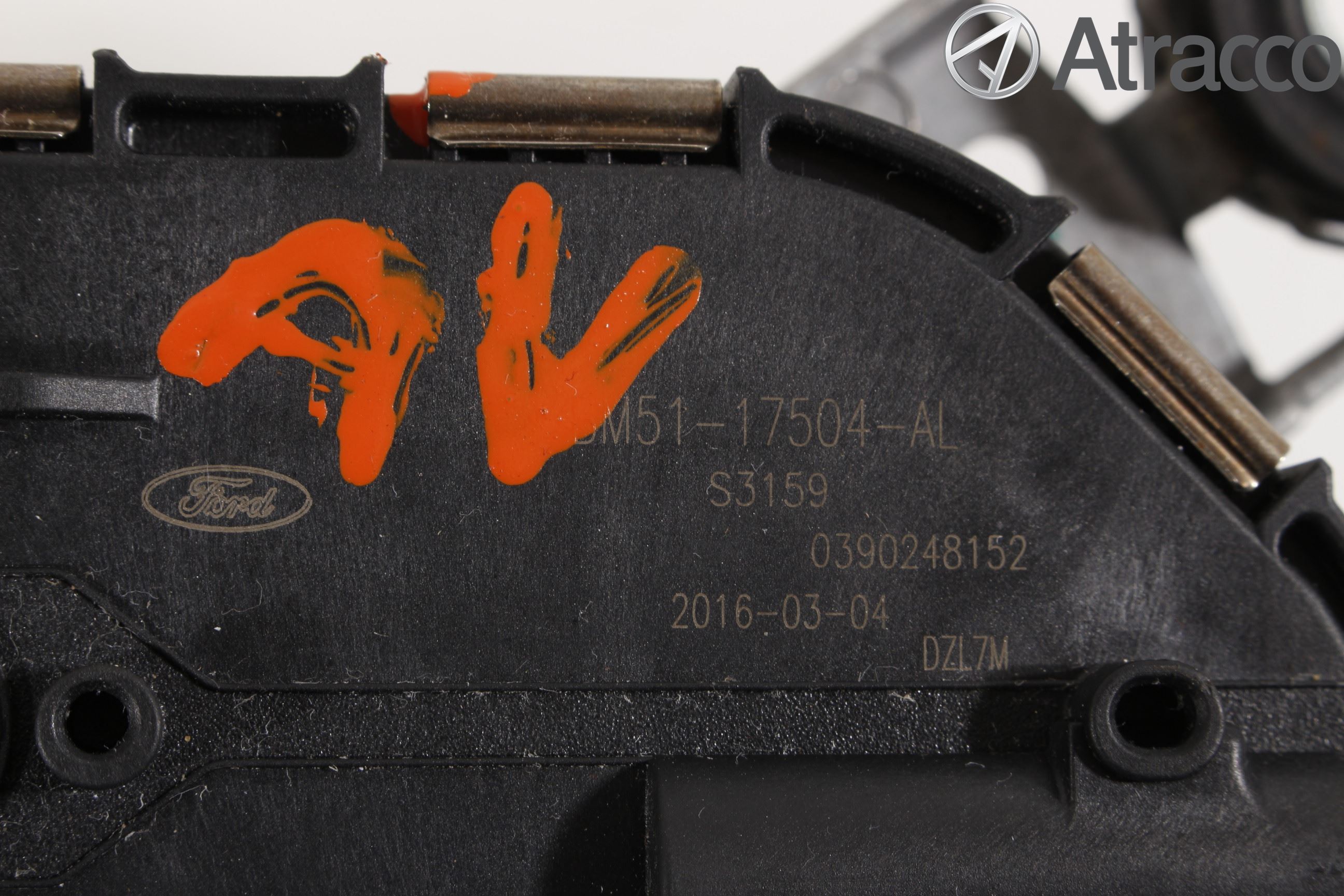 Ford FOCUS 15-18 Viskermotor Frontrute