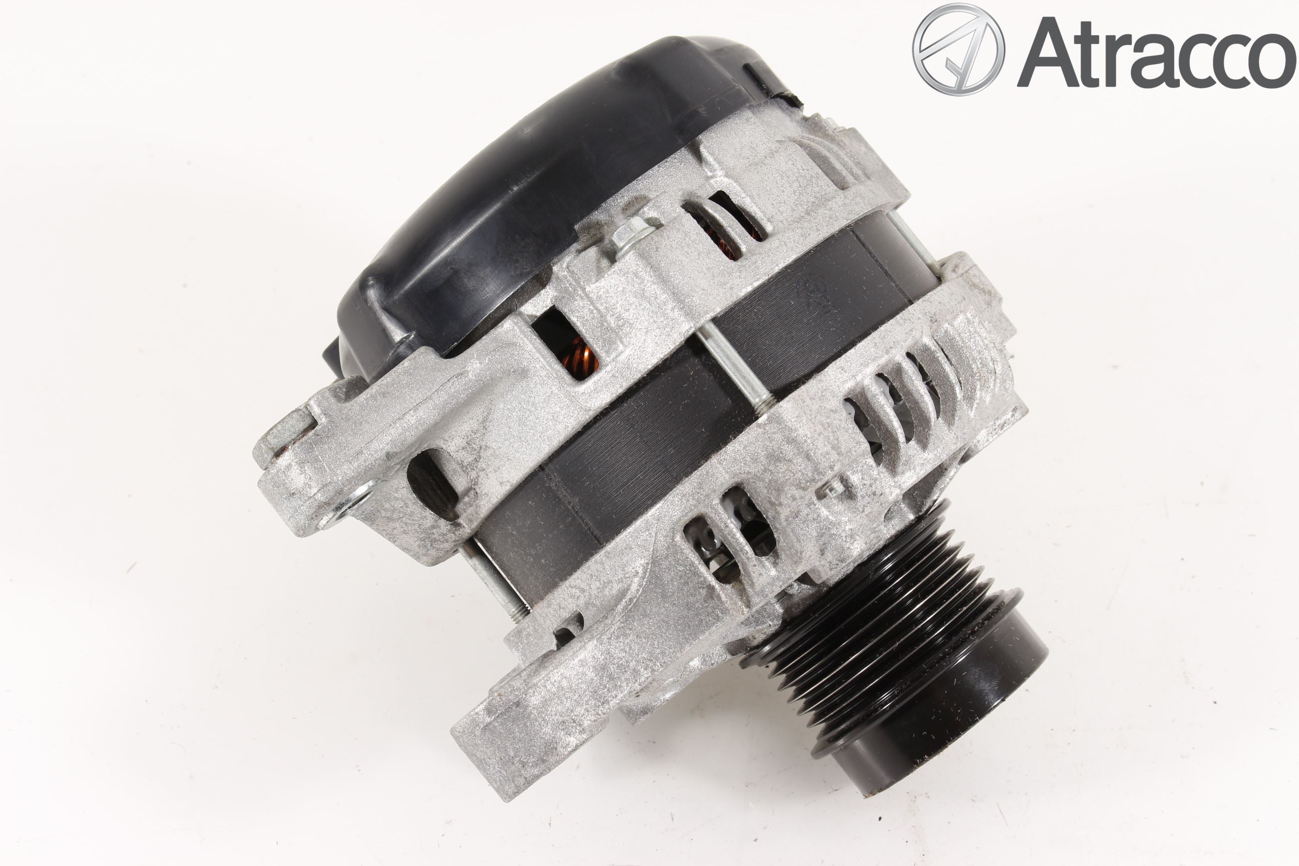 Toyota AVENSIS 16-18 Dynamo