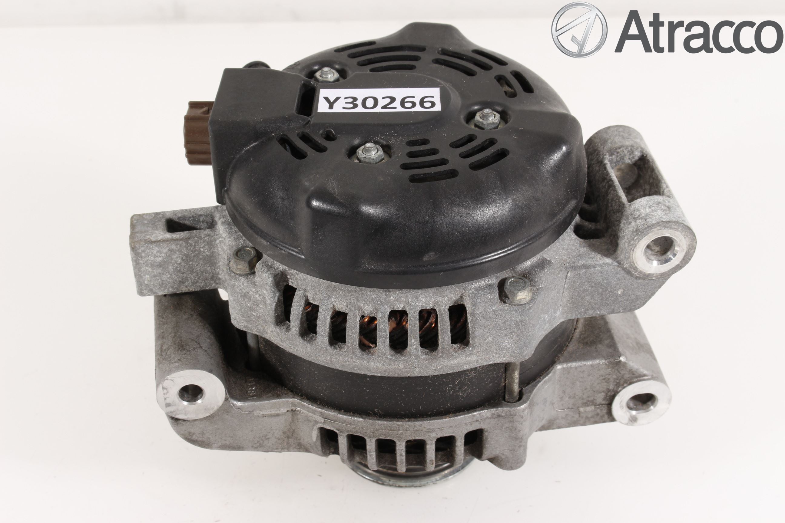 Toyota AVENSIS 09-15 Dynamo