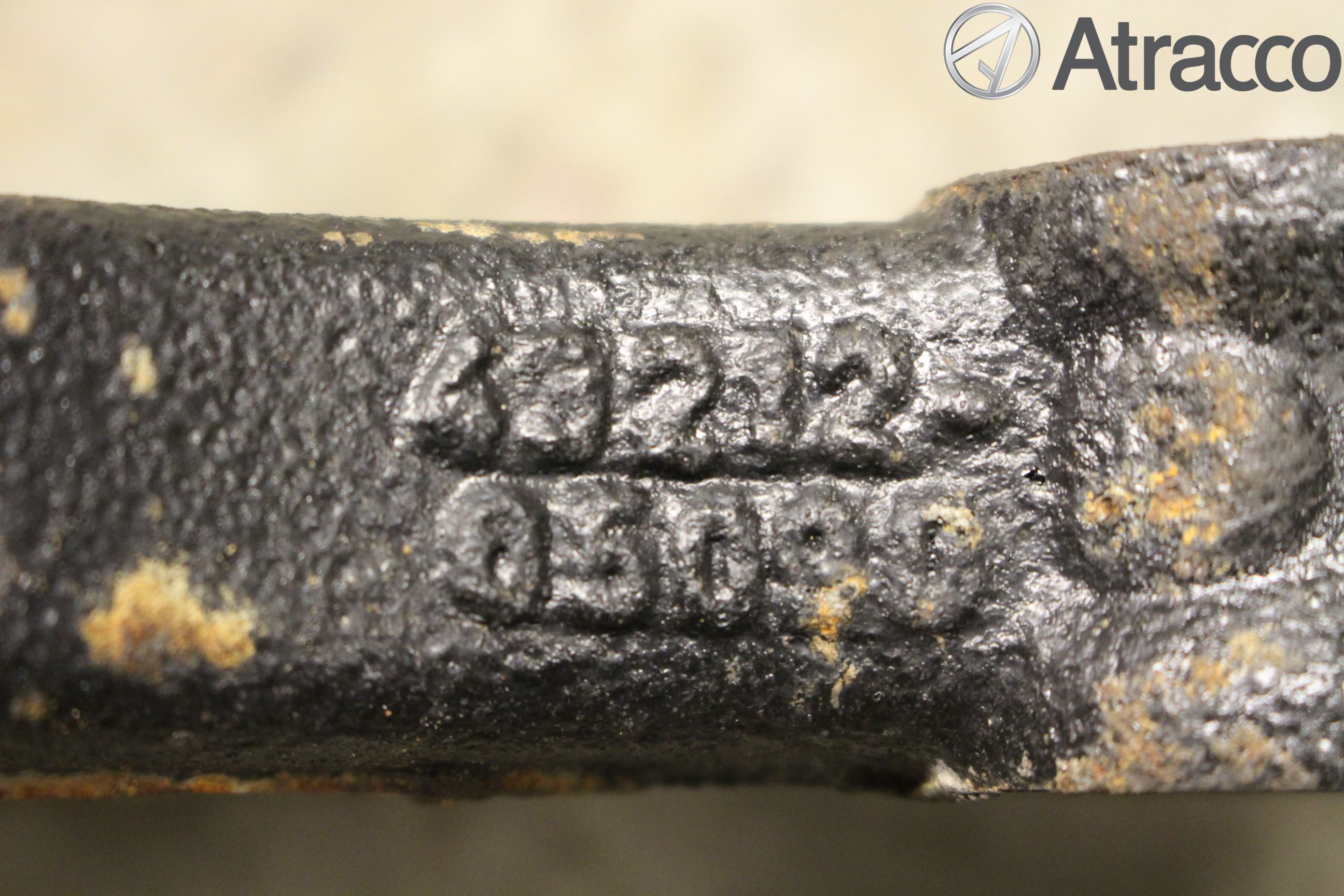 Toyota AURIS 13-19 Spindel Vf