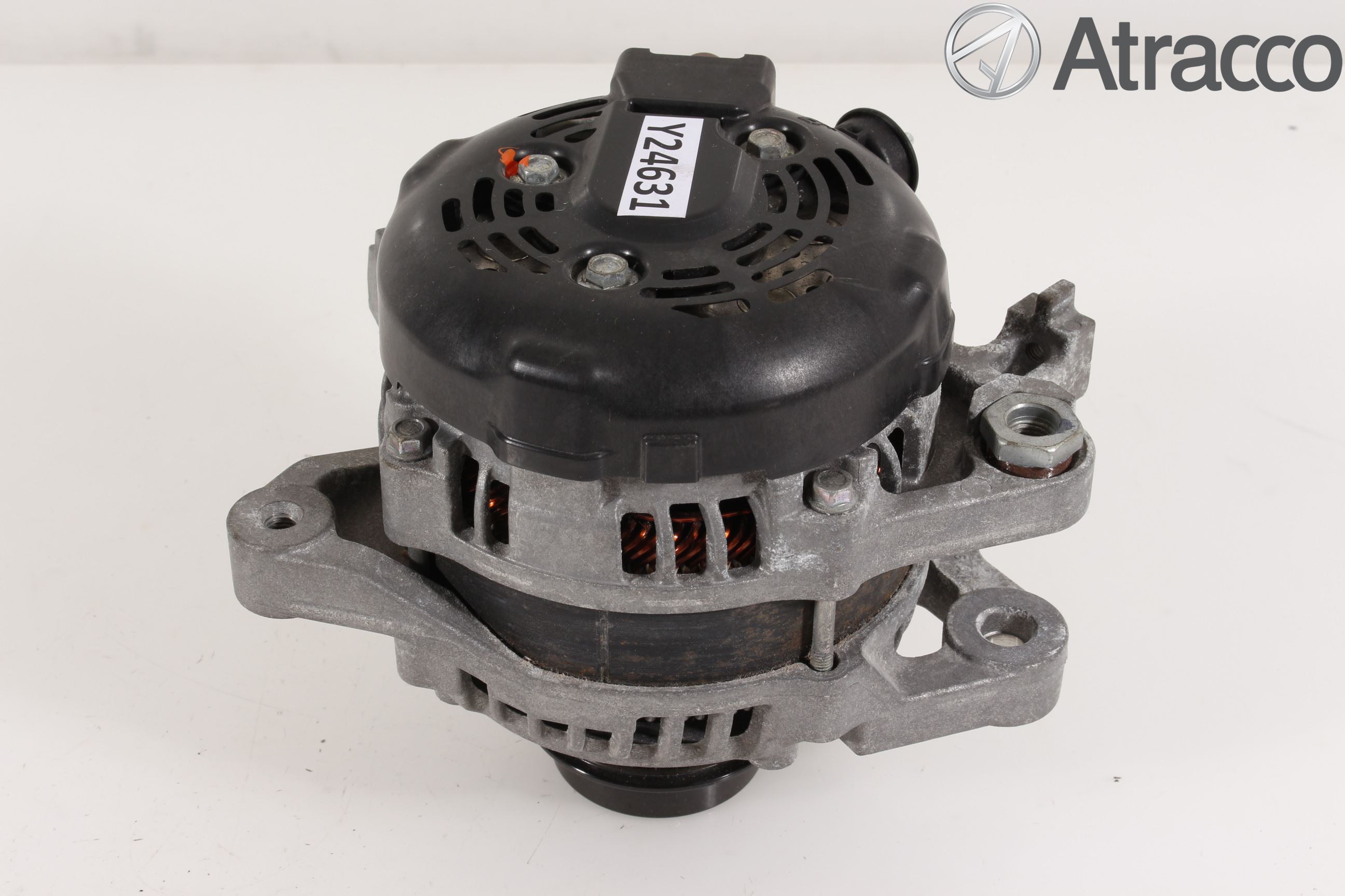 Toyota YARIS XP130 12-14 Dynamo