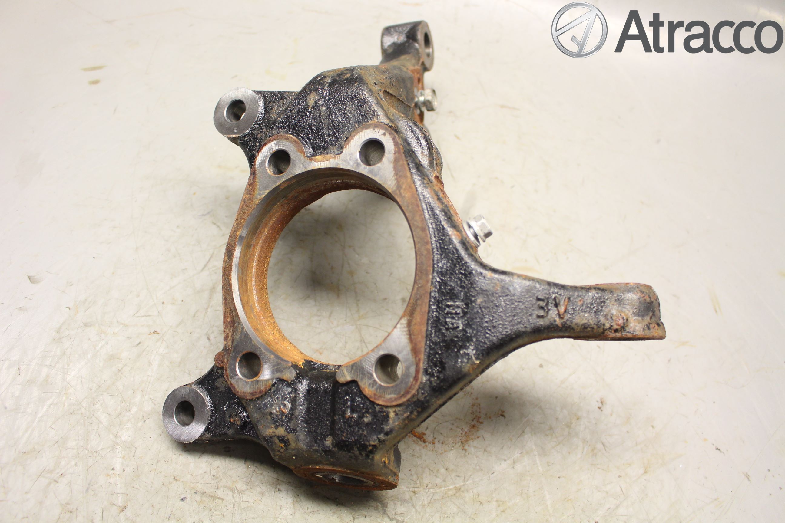 Toyota RAV4 13-18 Spindel Vf