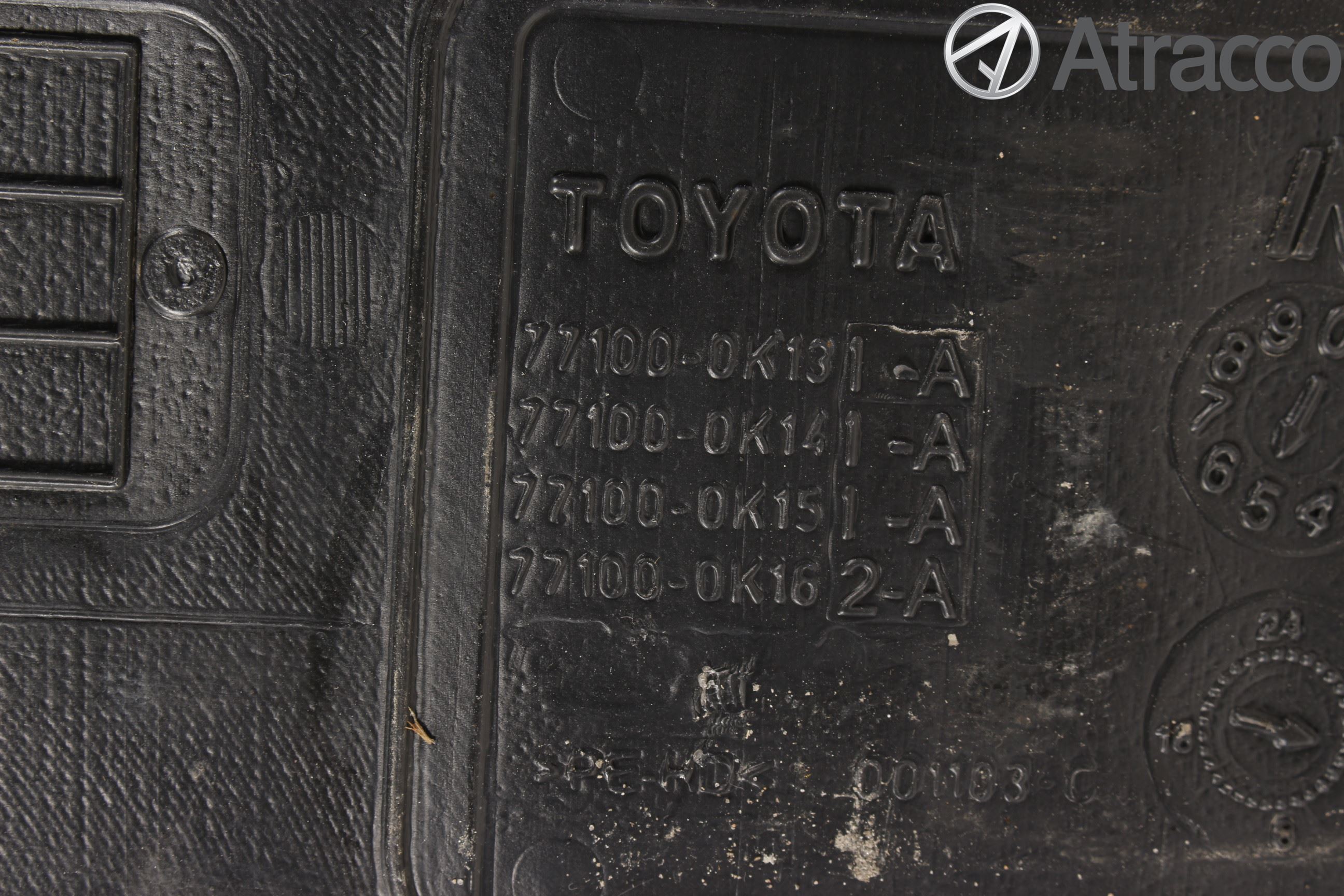 Toyota HILUX 05-16 Drivstofftank Diesel