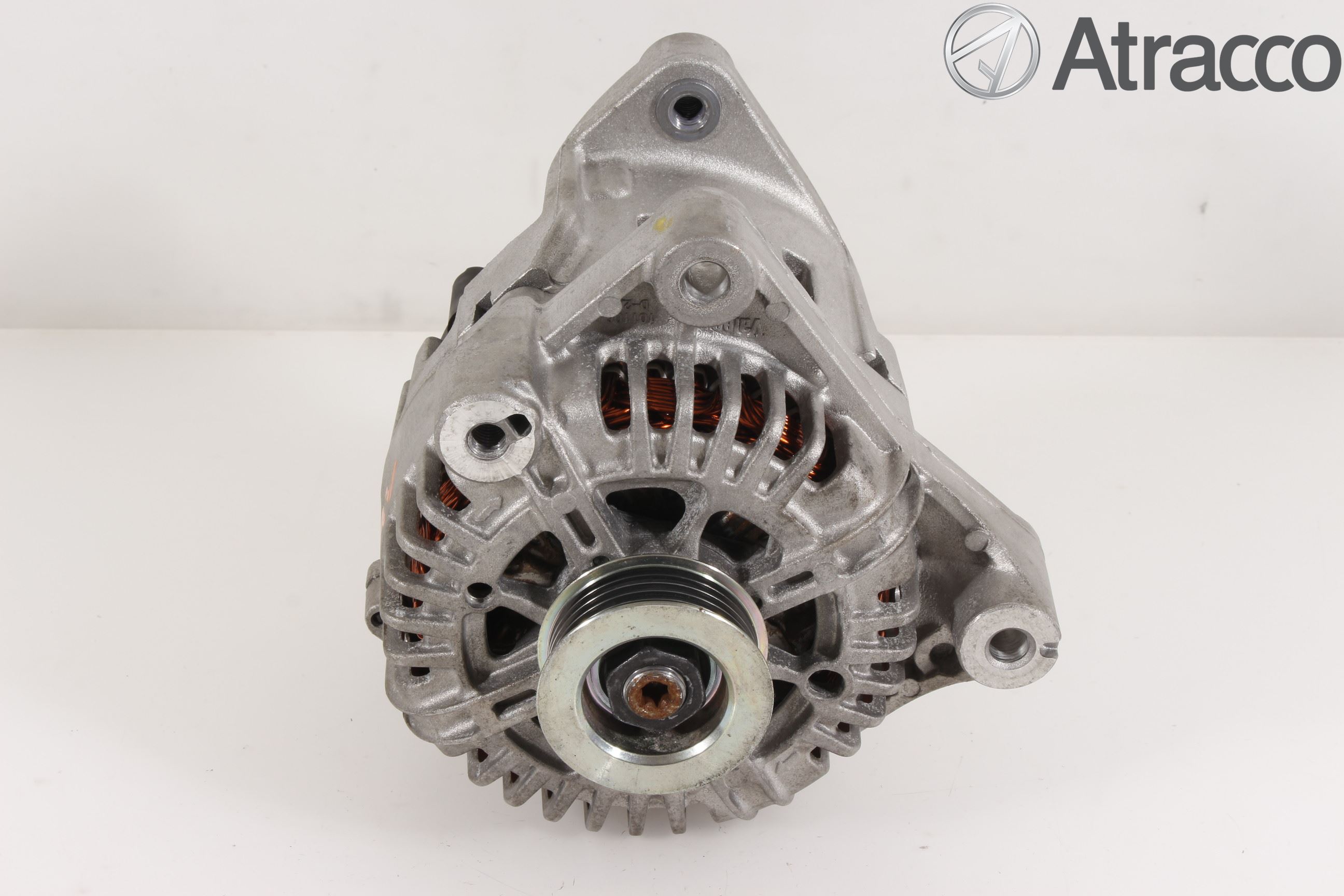 Toyota AVENSIS 16-18 Dynamo