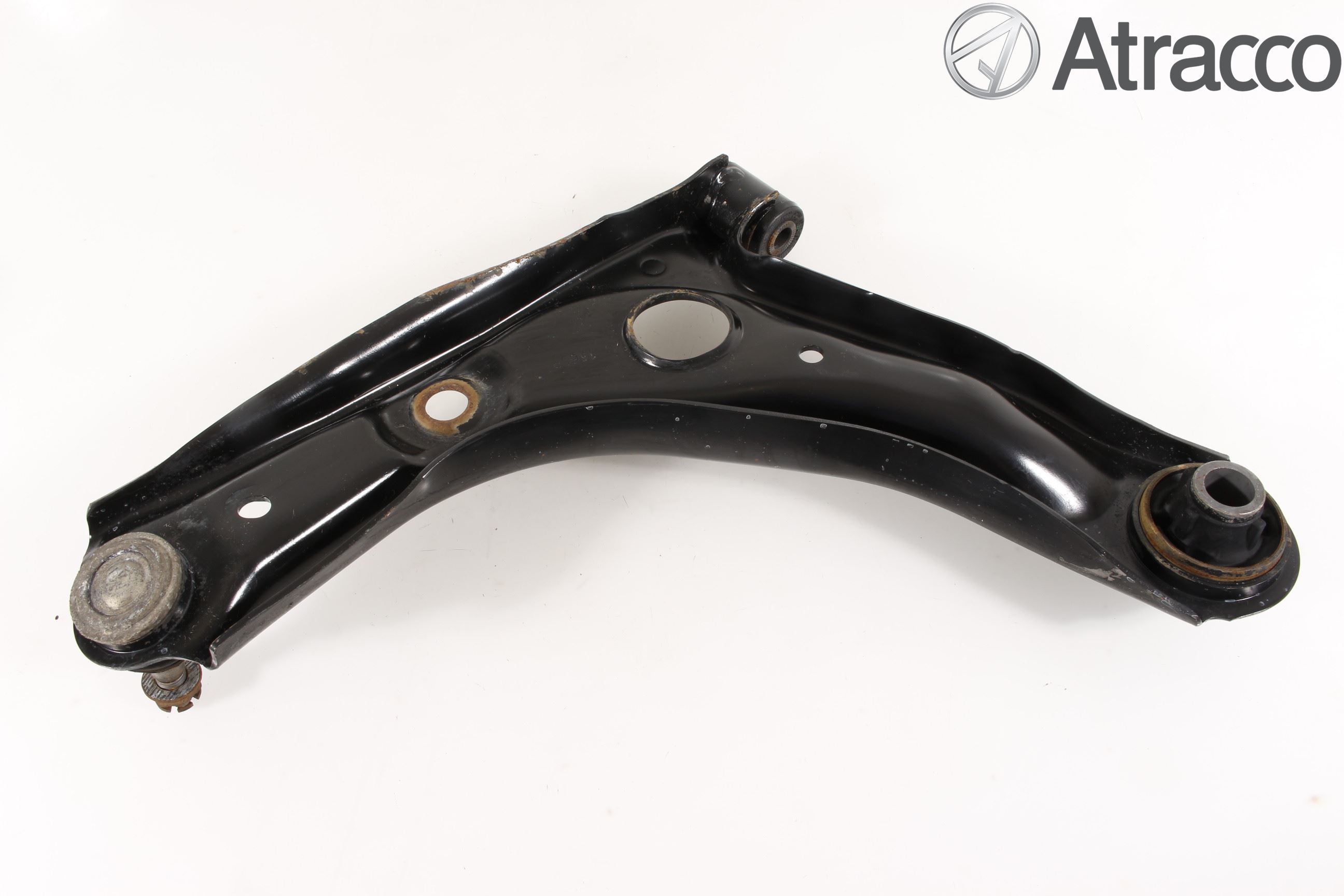 Toyota AYGO 15-21 Bærearm Foran Høyre Nedre