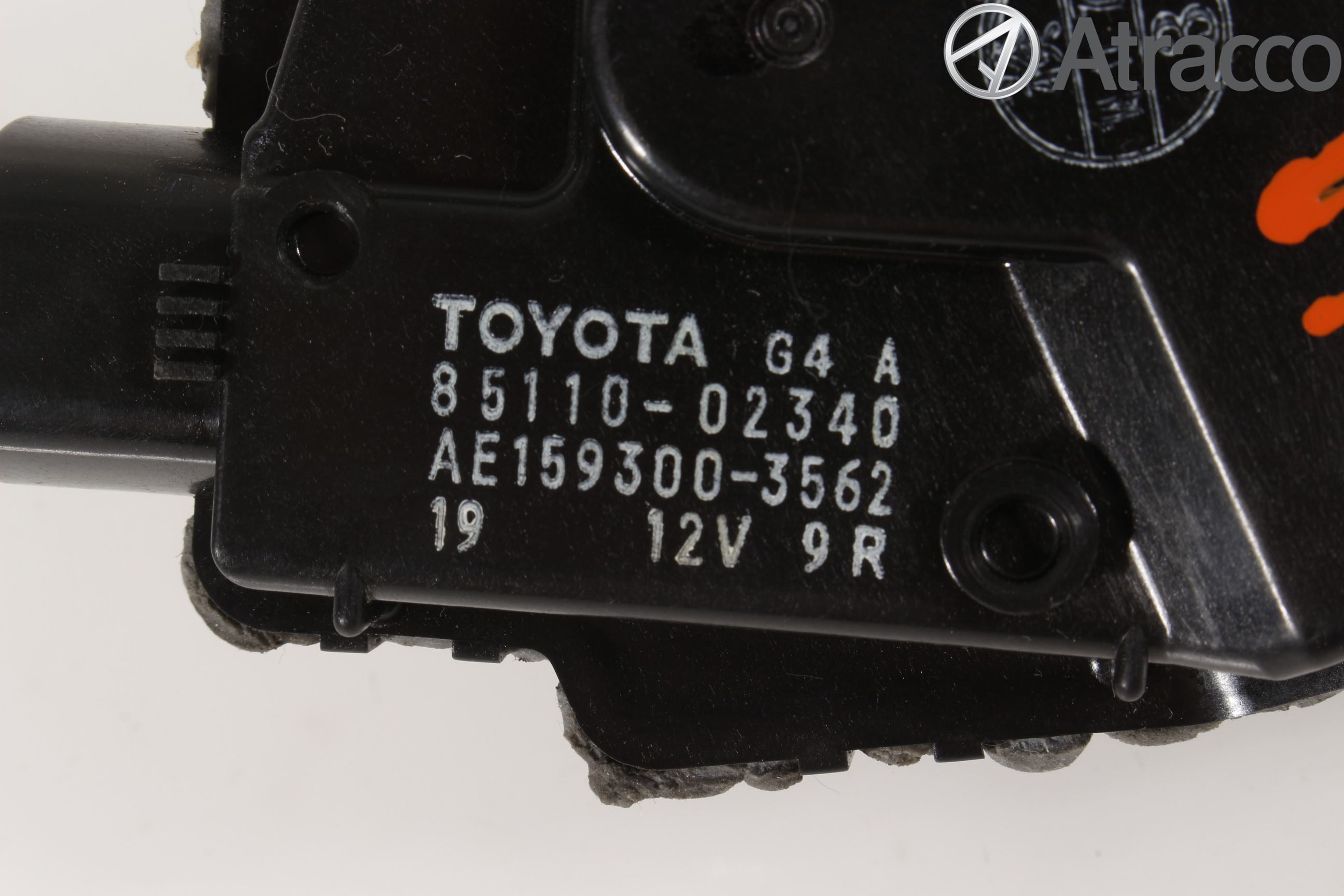 Toyota AURIS 13-19 Viskermotor Frontrute