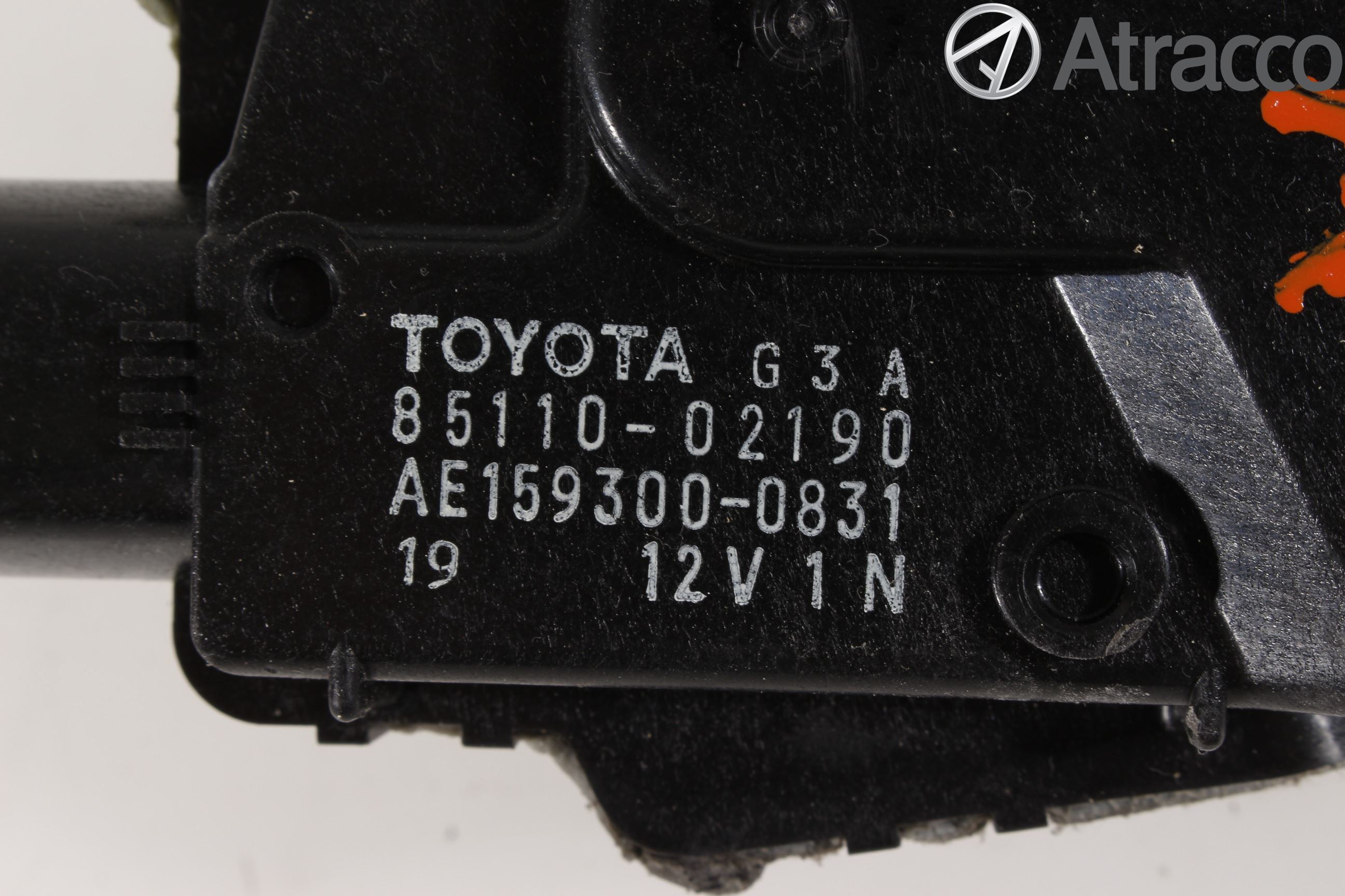 Toyota AURIS 10-12 Viskermotor Frontrute