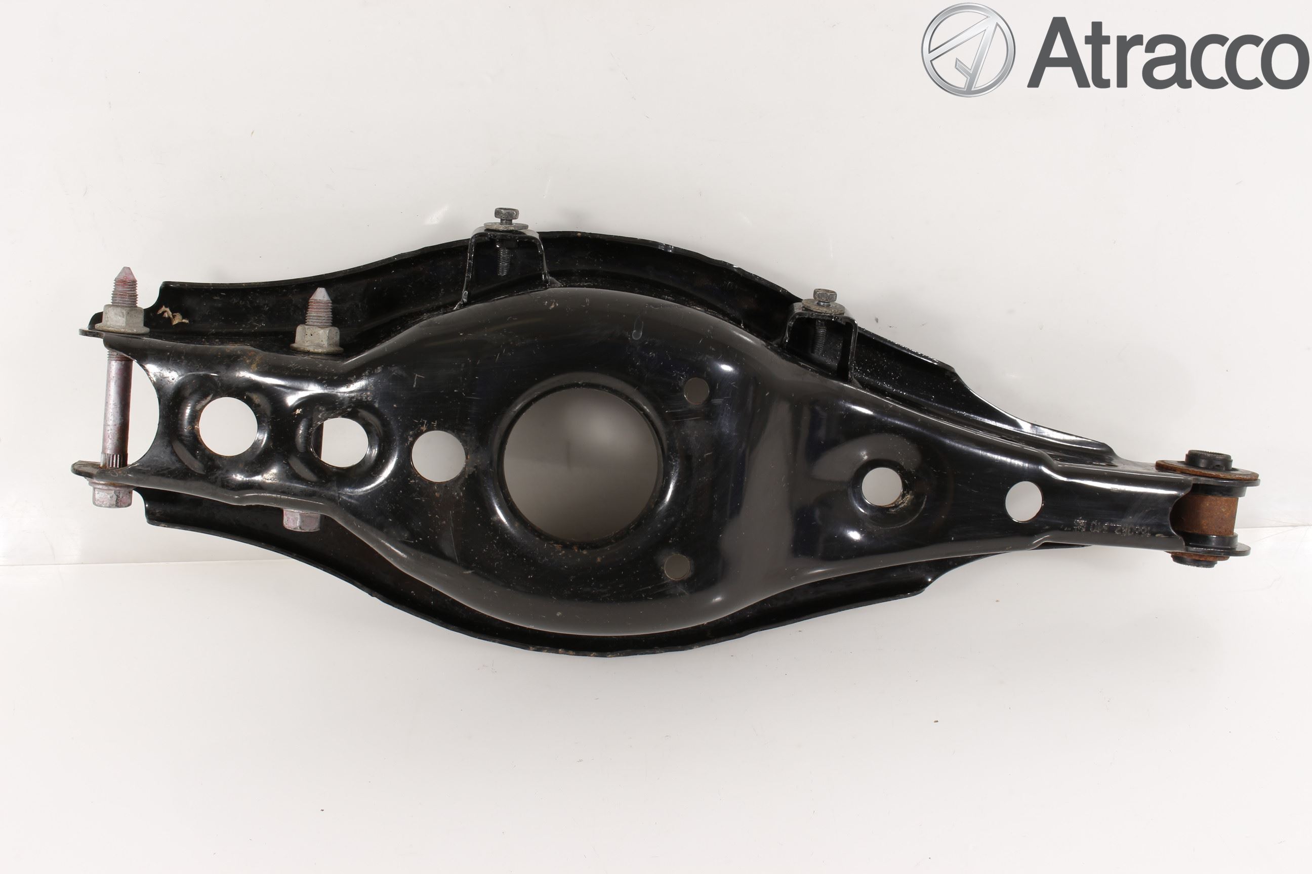 Toyota AURIS 13-19 Bærearm Bak Høyre