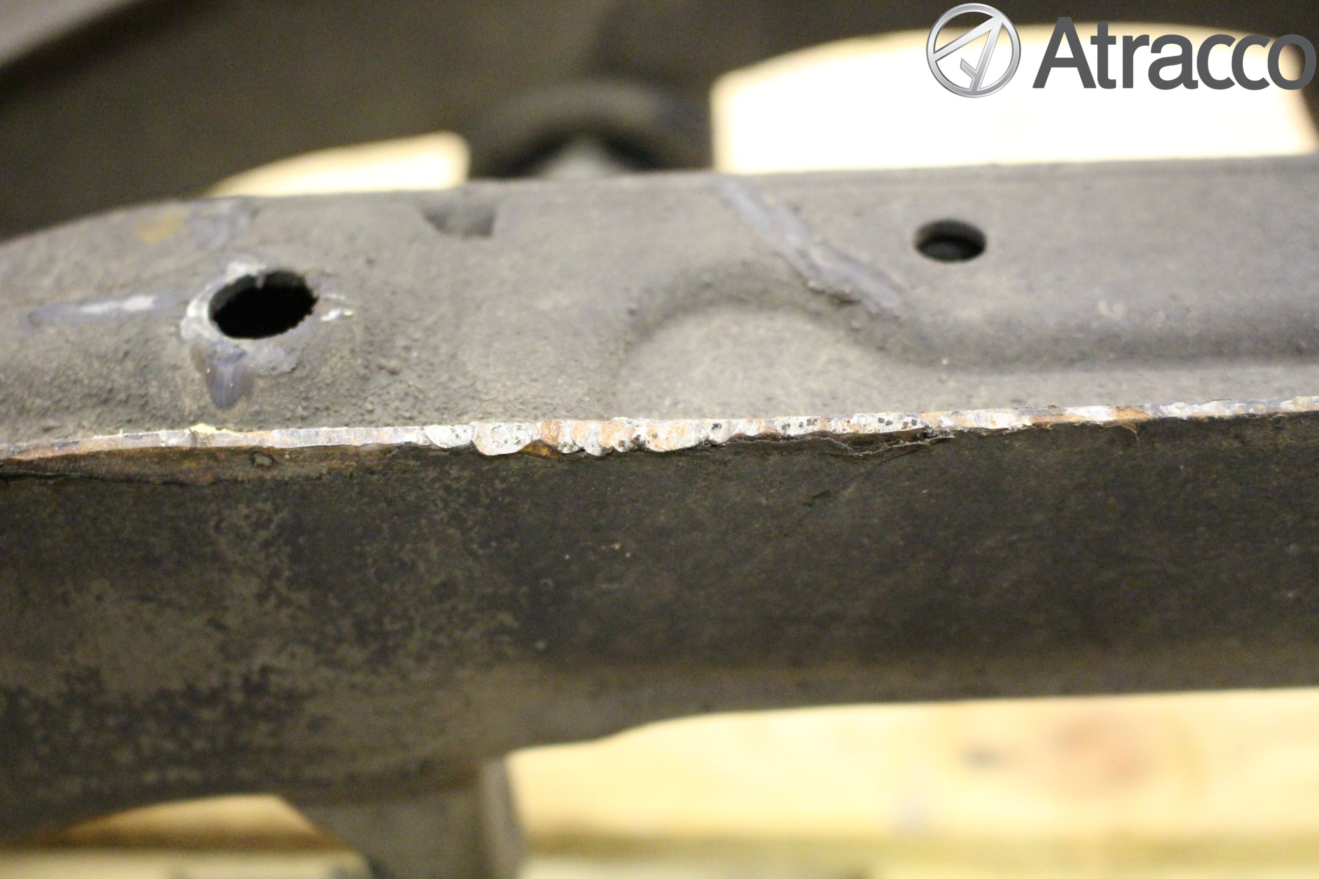 Ford KUGA 08-12 Bakaksel Feste Travers-Ramme