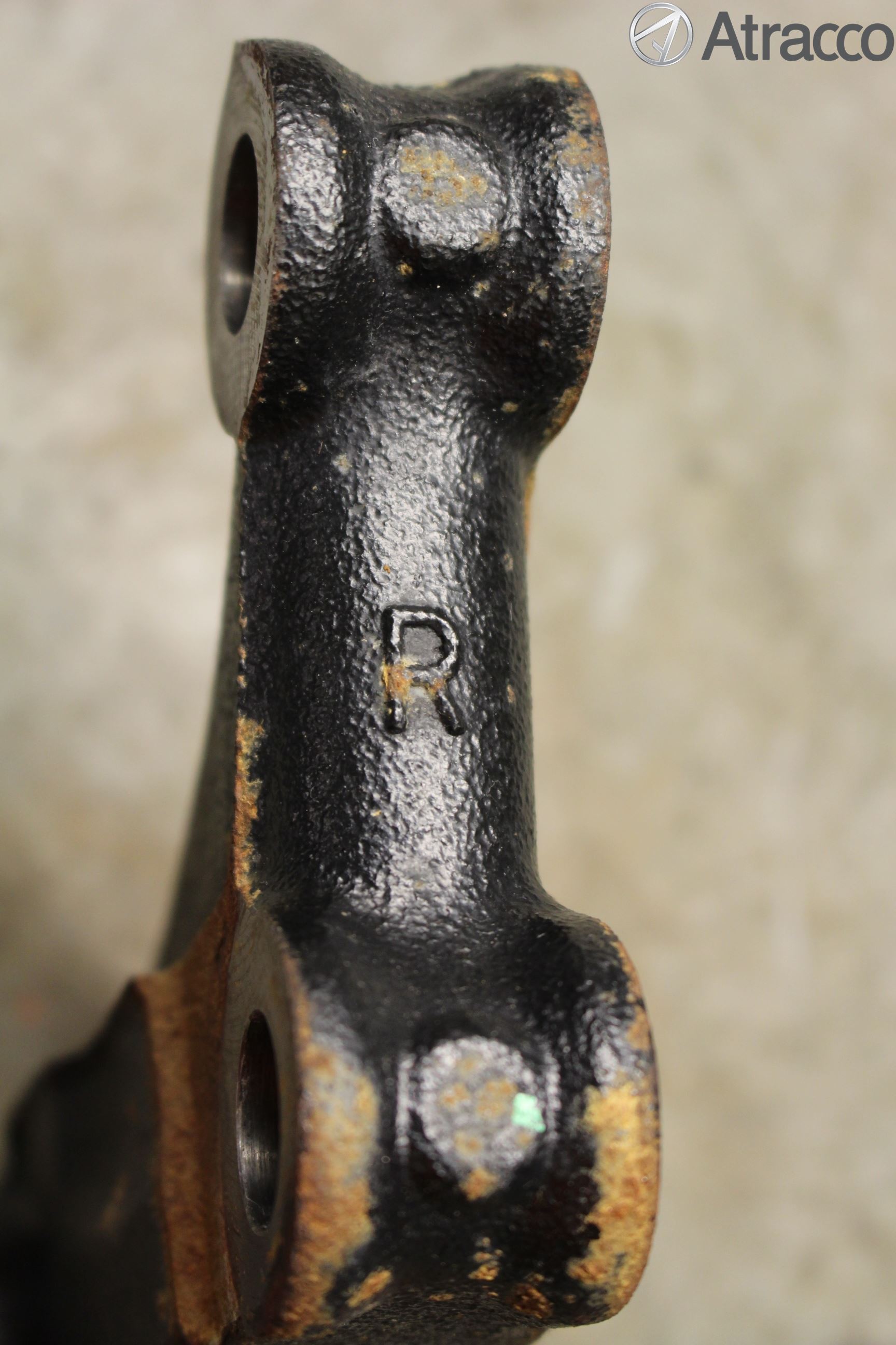 Toyota AVENSIS 16-18 Spindel Hf