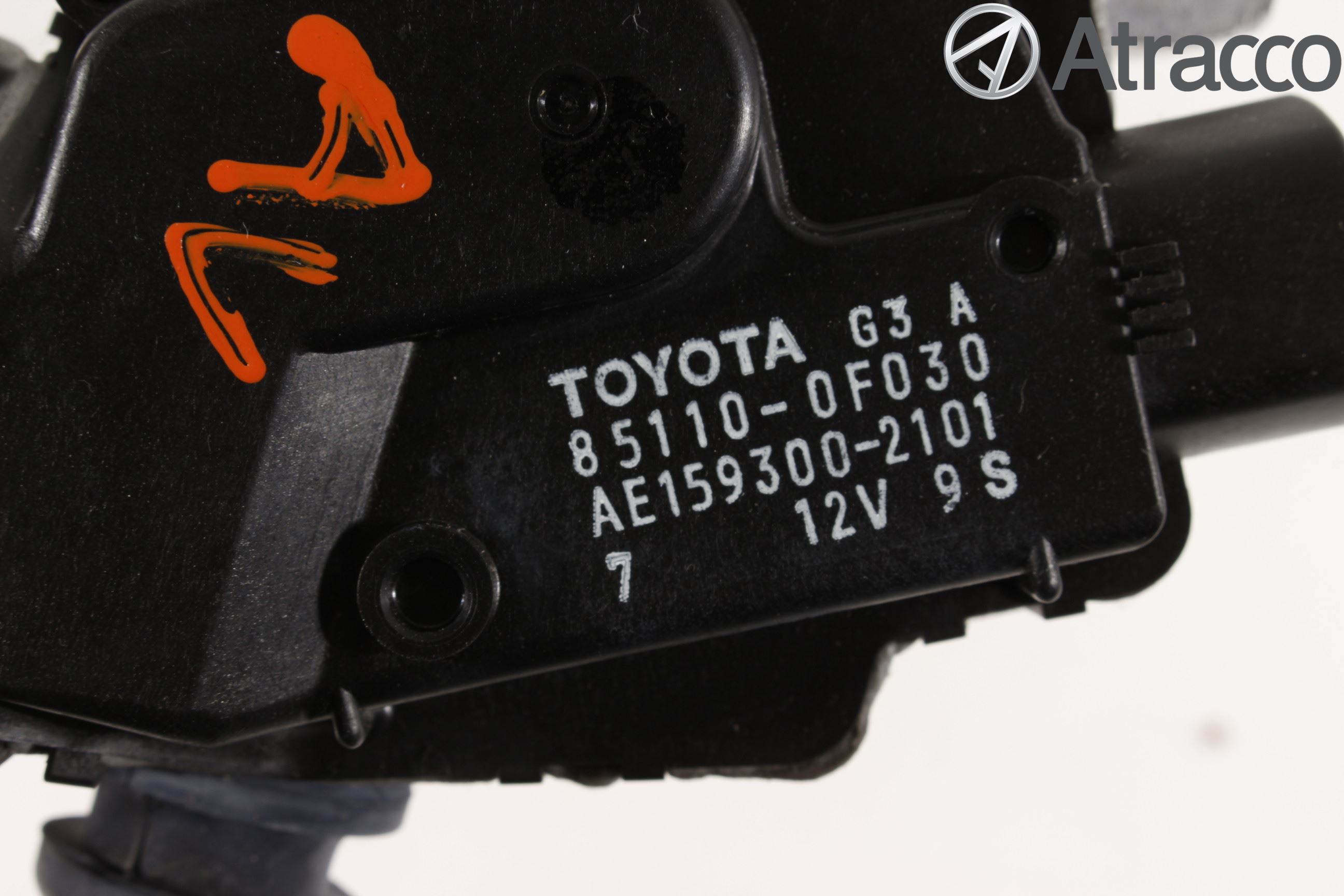 Toyota VERSO 09-18 Viskermotor Frontrute