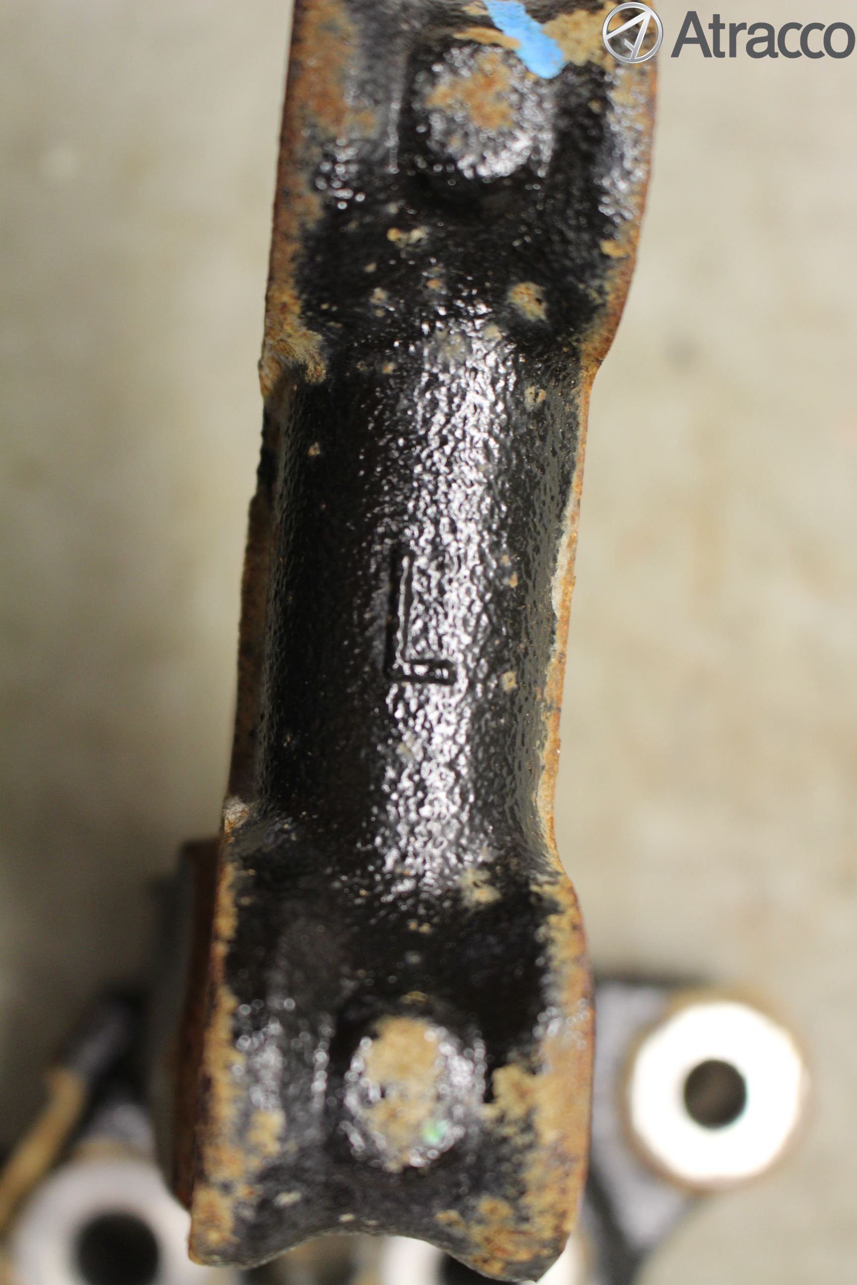 Toyota AURIS 13-19 Spindel Vf