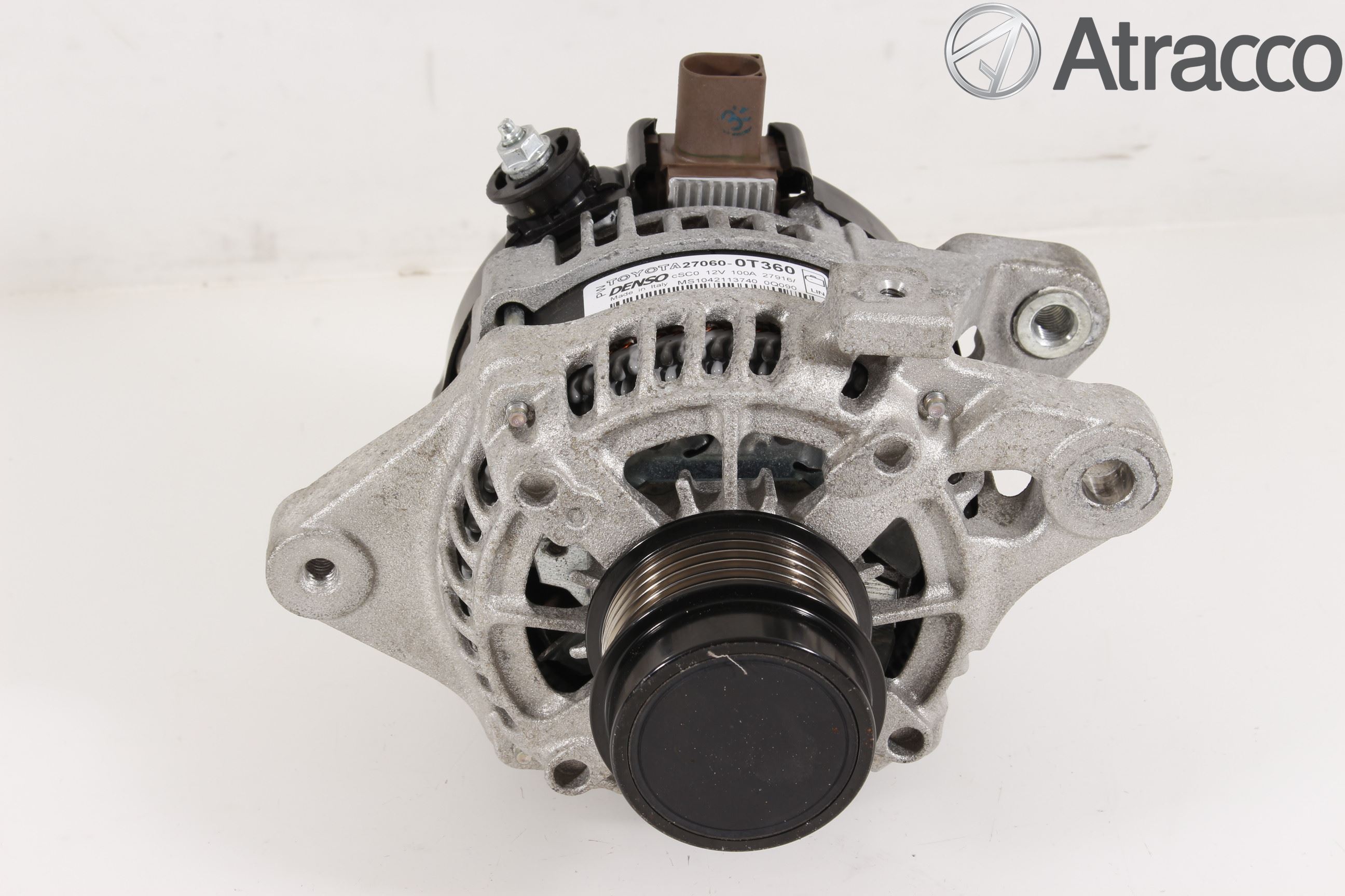 Toyota AVENSIS 16-18 Dynamo